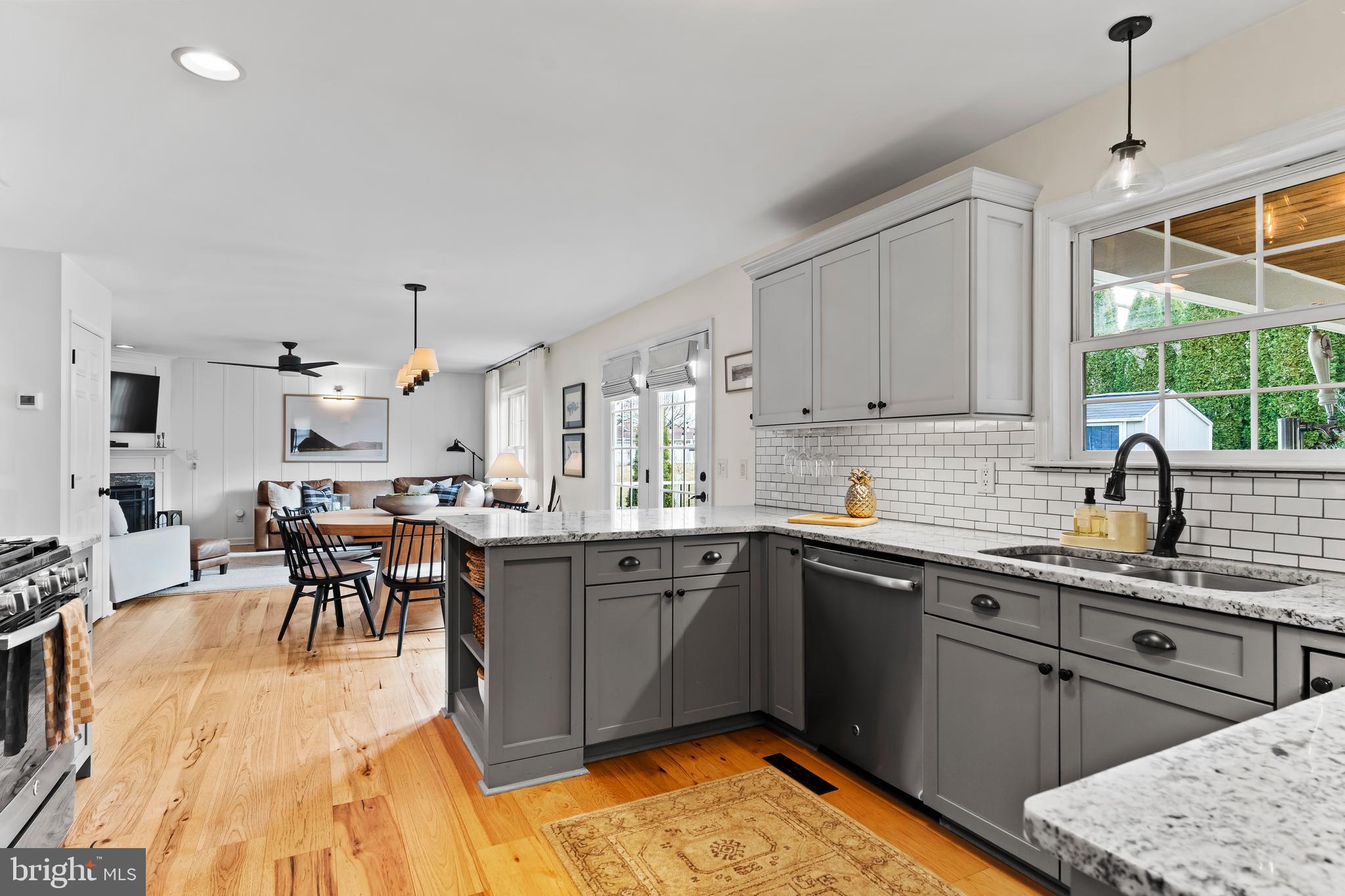 GUILFORD HILLS NORTH - Residential