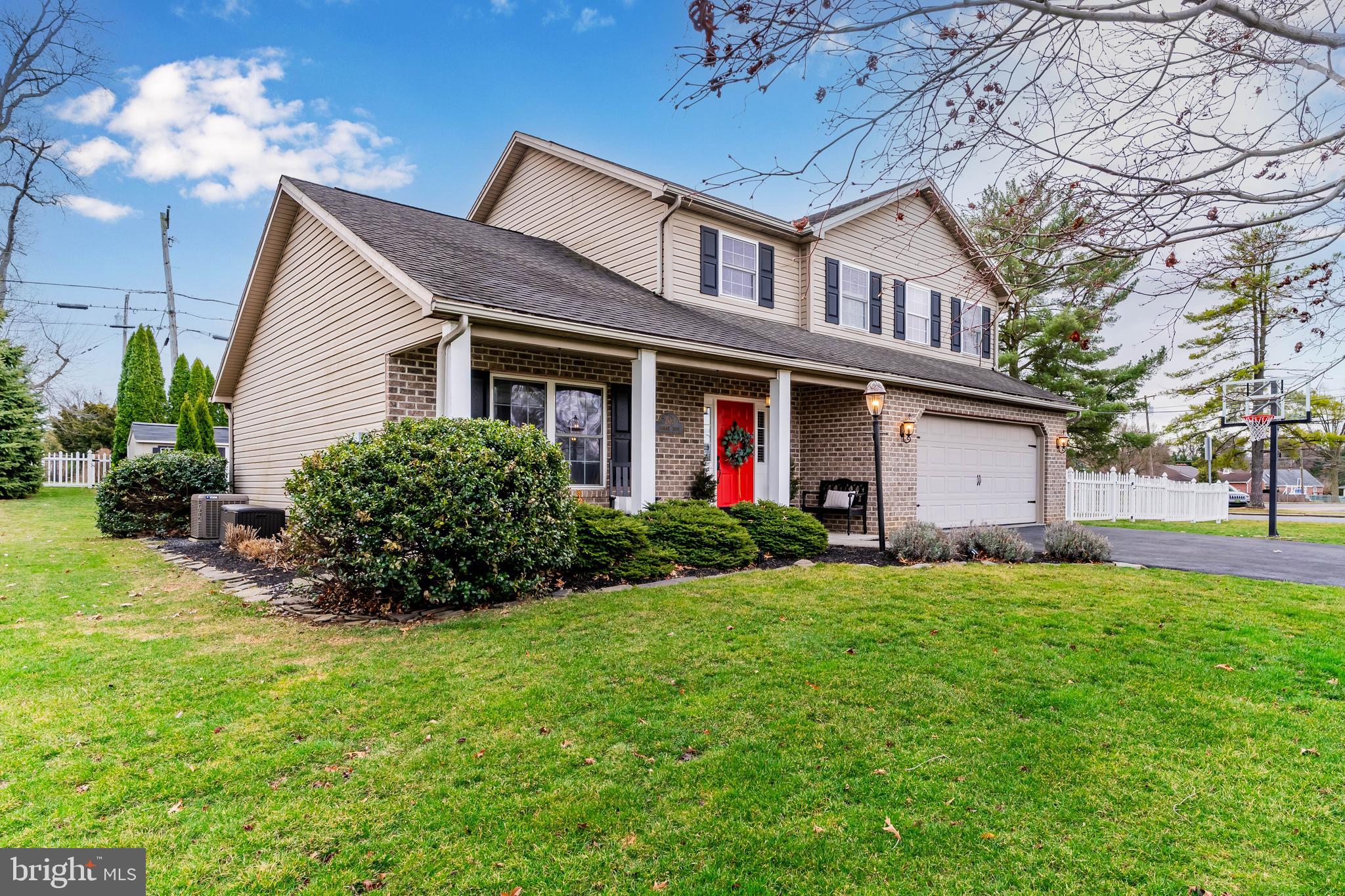 GUILFORD HILLS NORTH - Residential