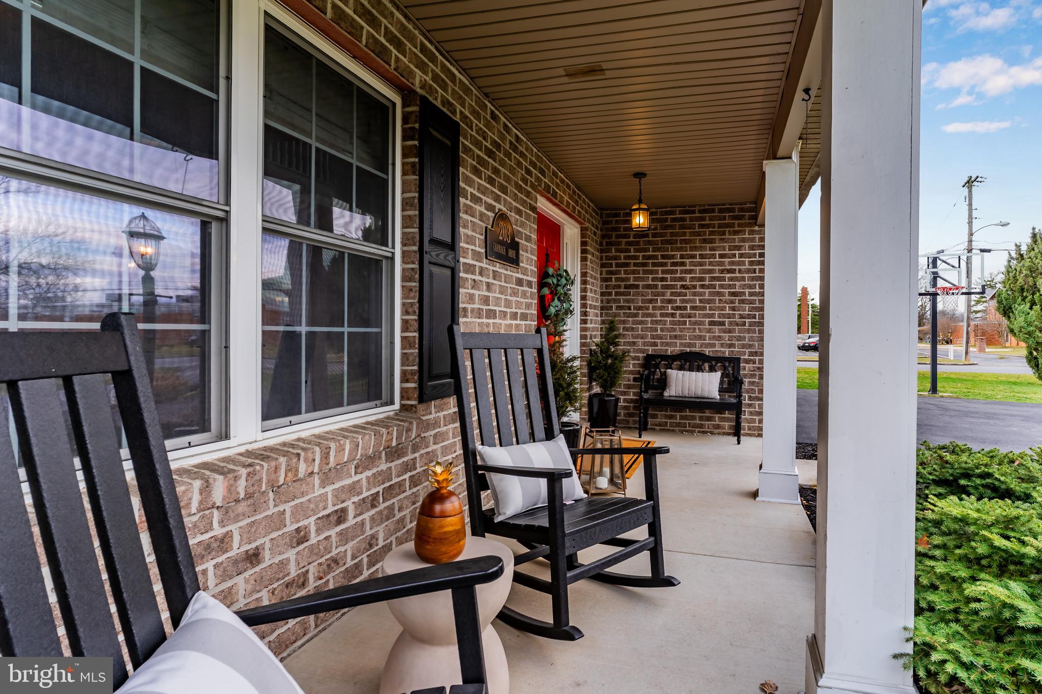 GUILFORD HILLS NORTH - Residential