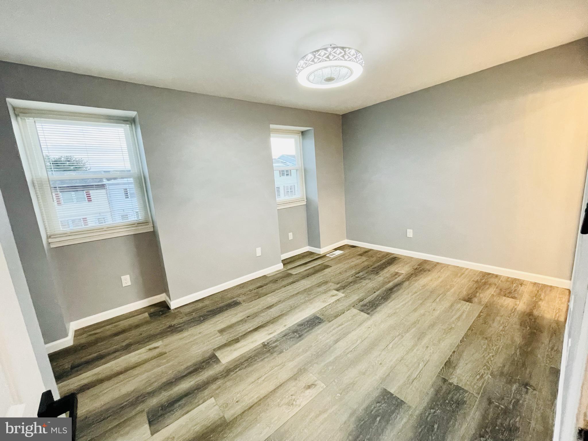 ROSEDALE - Residential