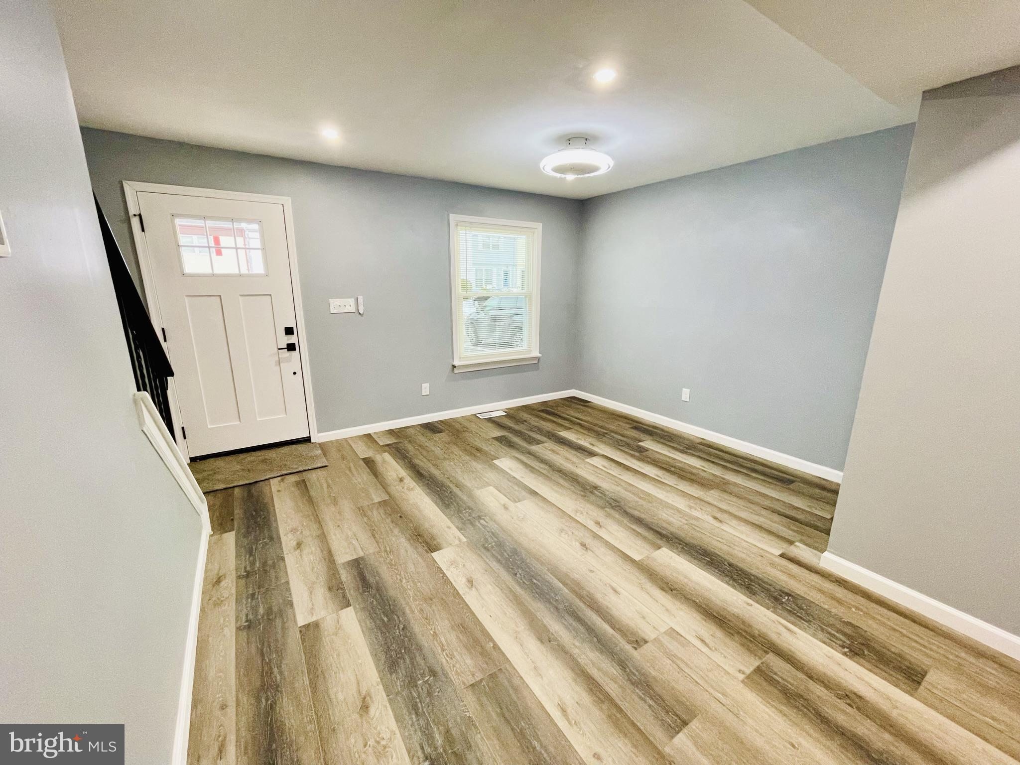 ROSEDALE - Residential