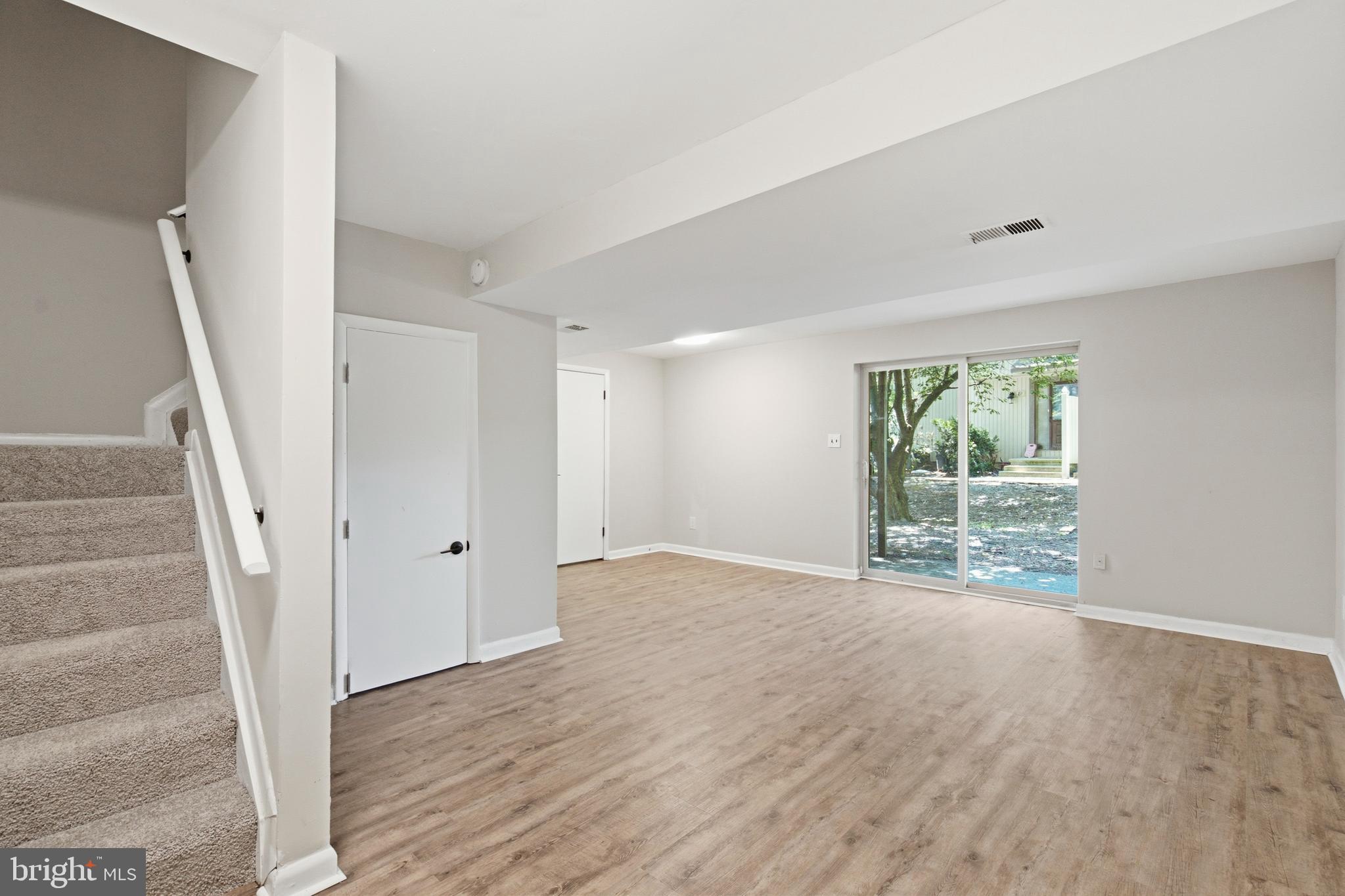 DONCASTER VILLAGE - Residential