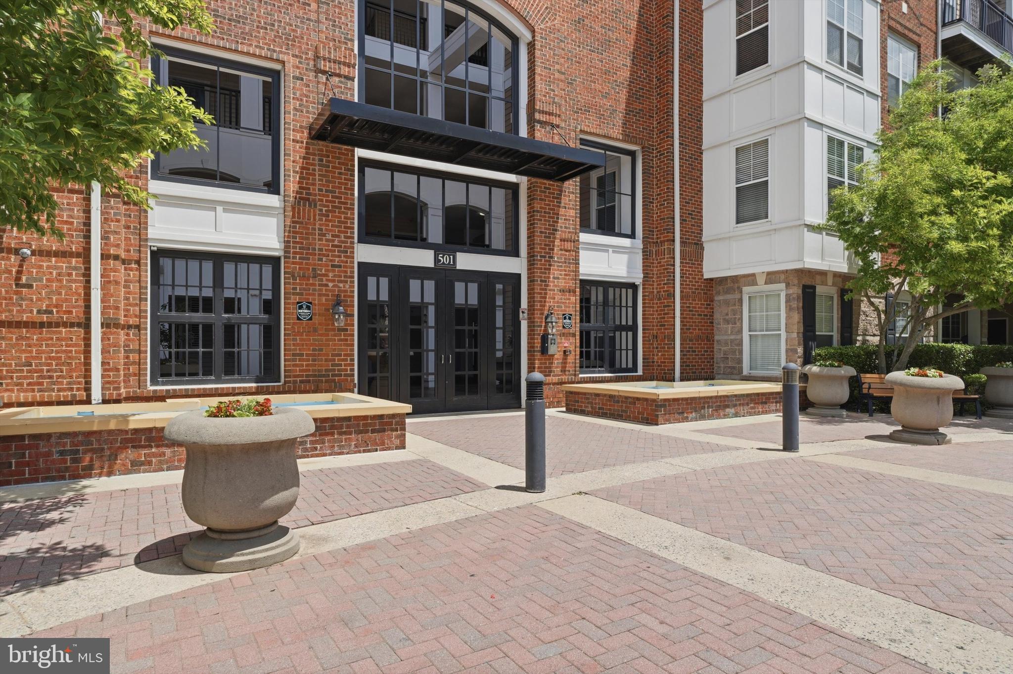 THE FITZ - Residential