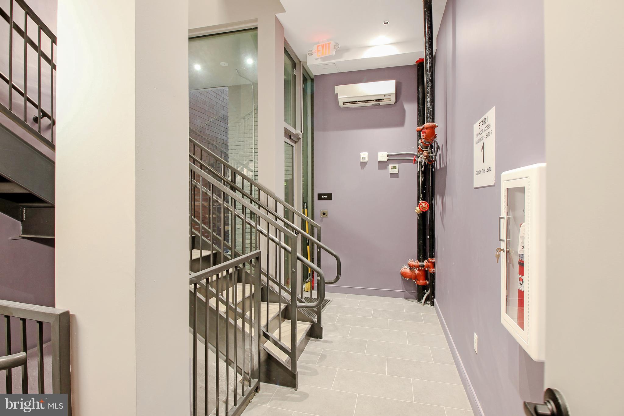 MT VERNON SQUARE - Commercial Sale