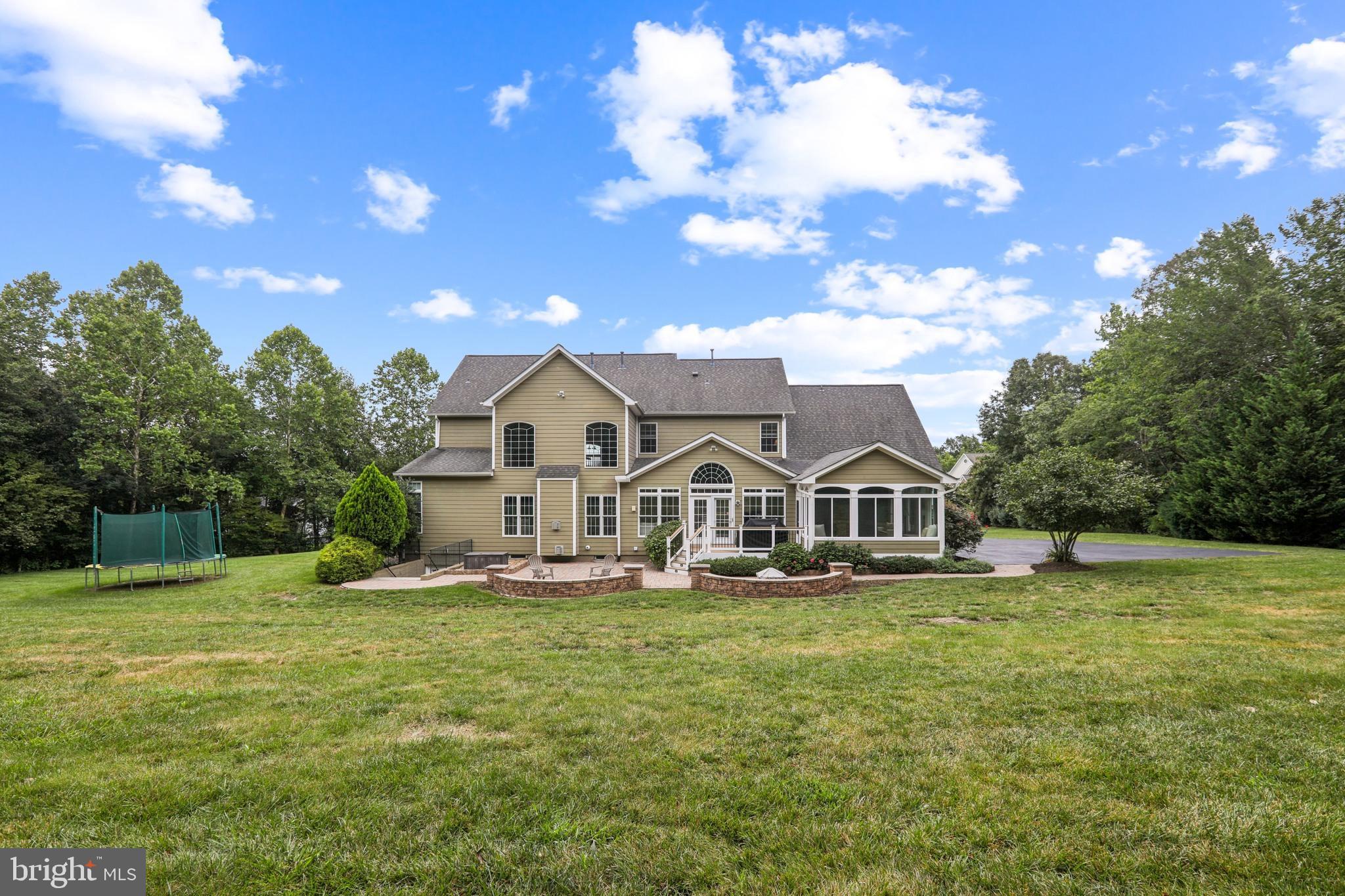 CEDAR CREST - Residential