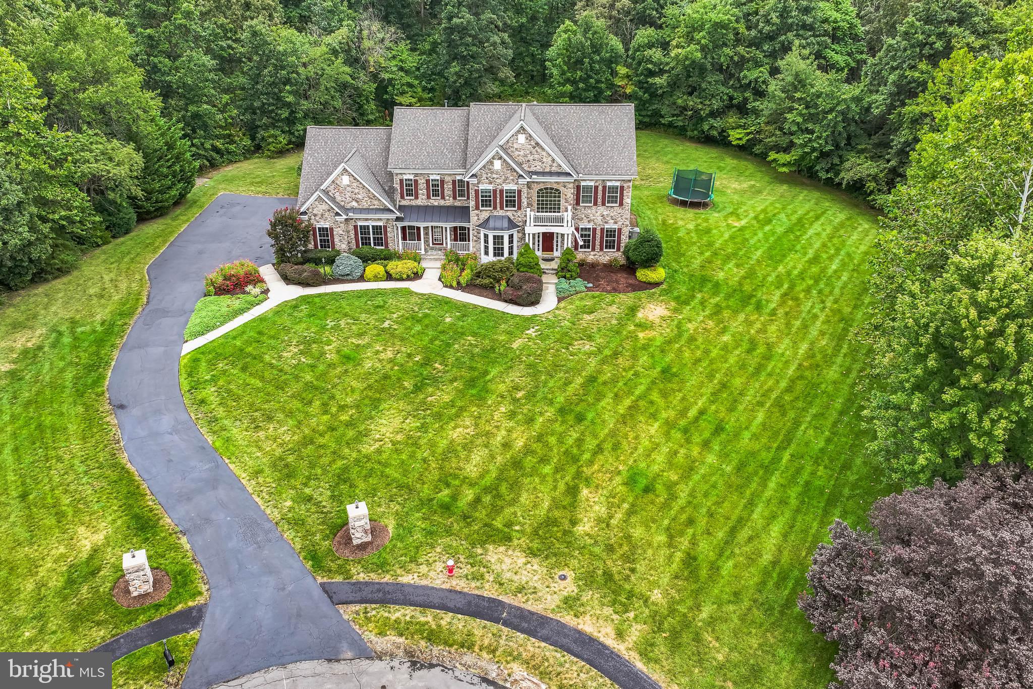 CEDAR CREST - Residential