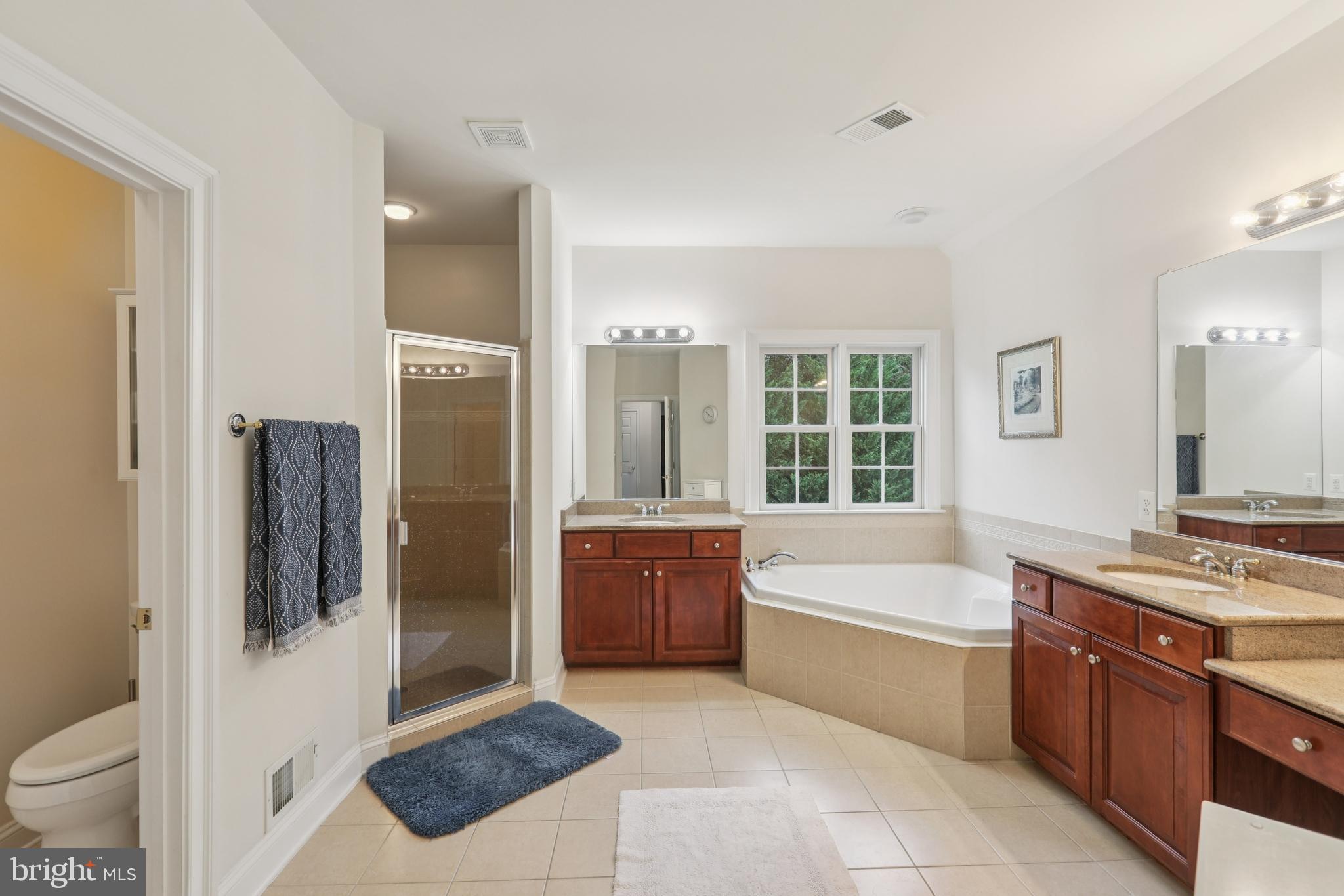 CEDAR CREST - Residential