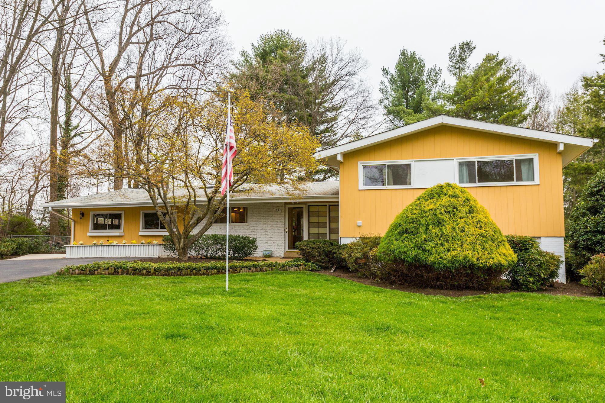 LAKE NORMANDY ESTATES - Residential
