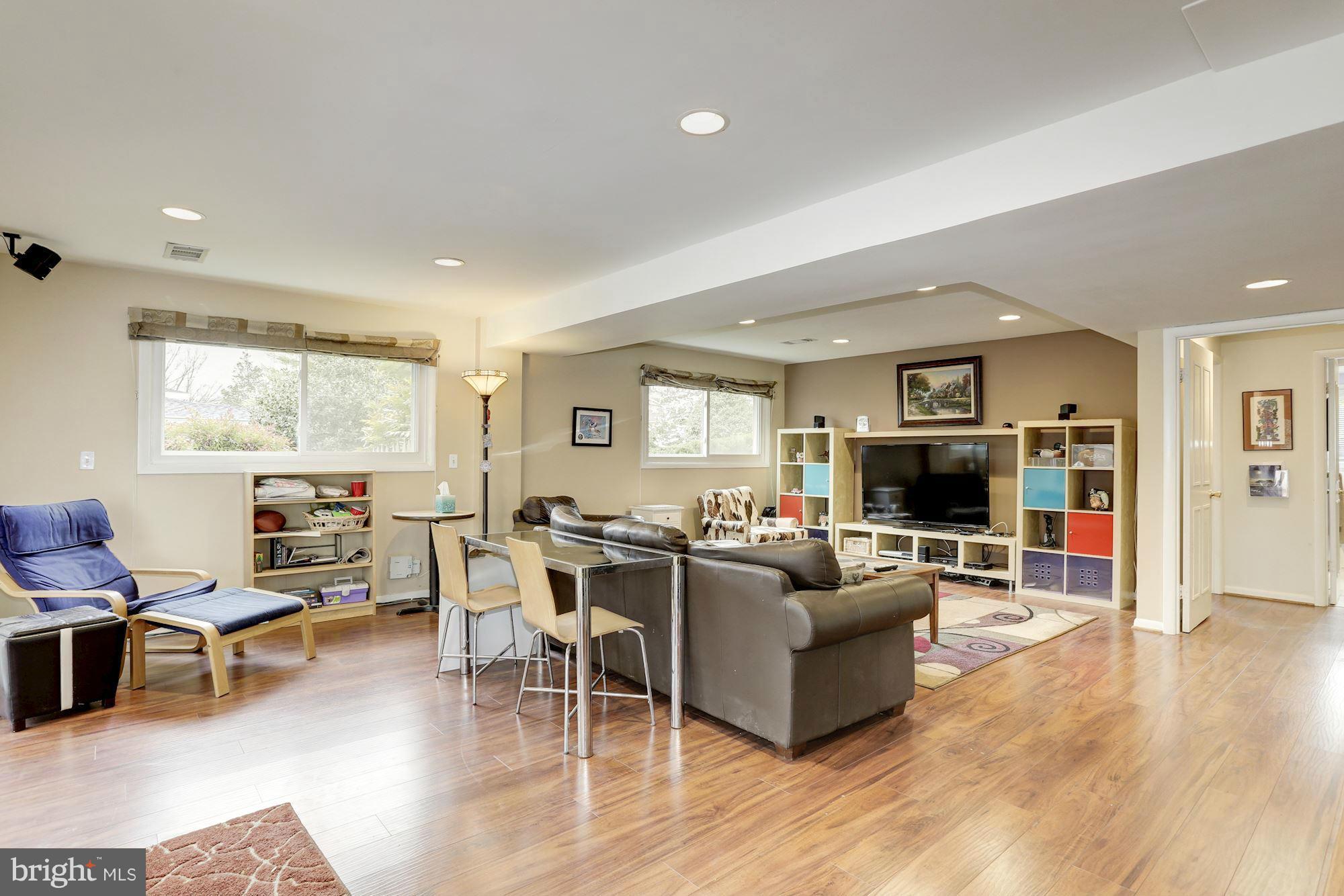 LAKE NORMANDY ESTATES - Residential