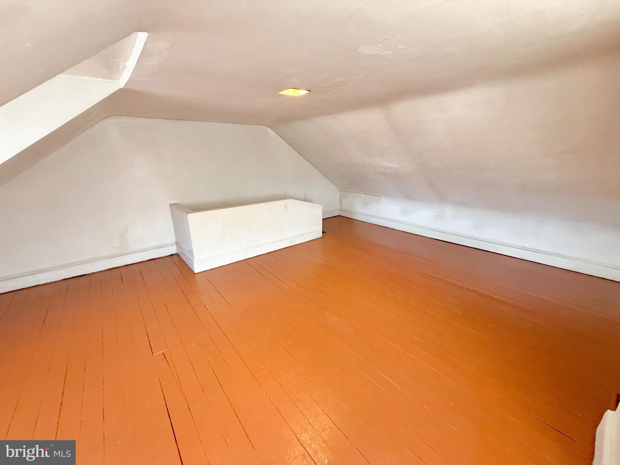 LANCASTER - Residential