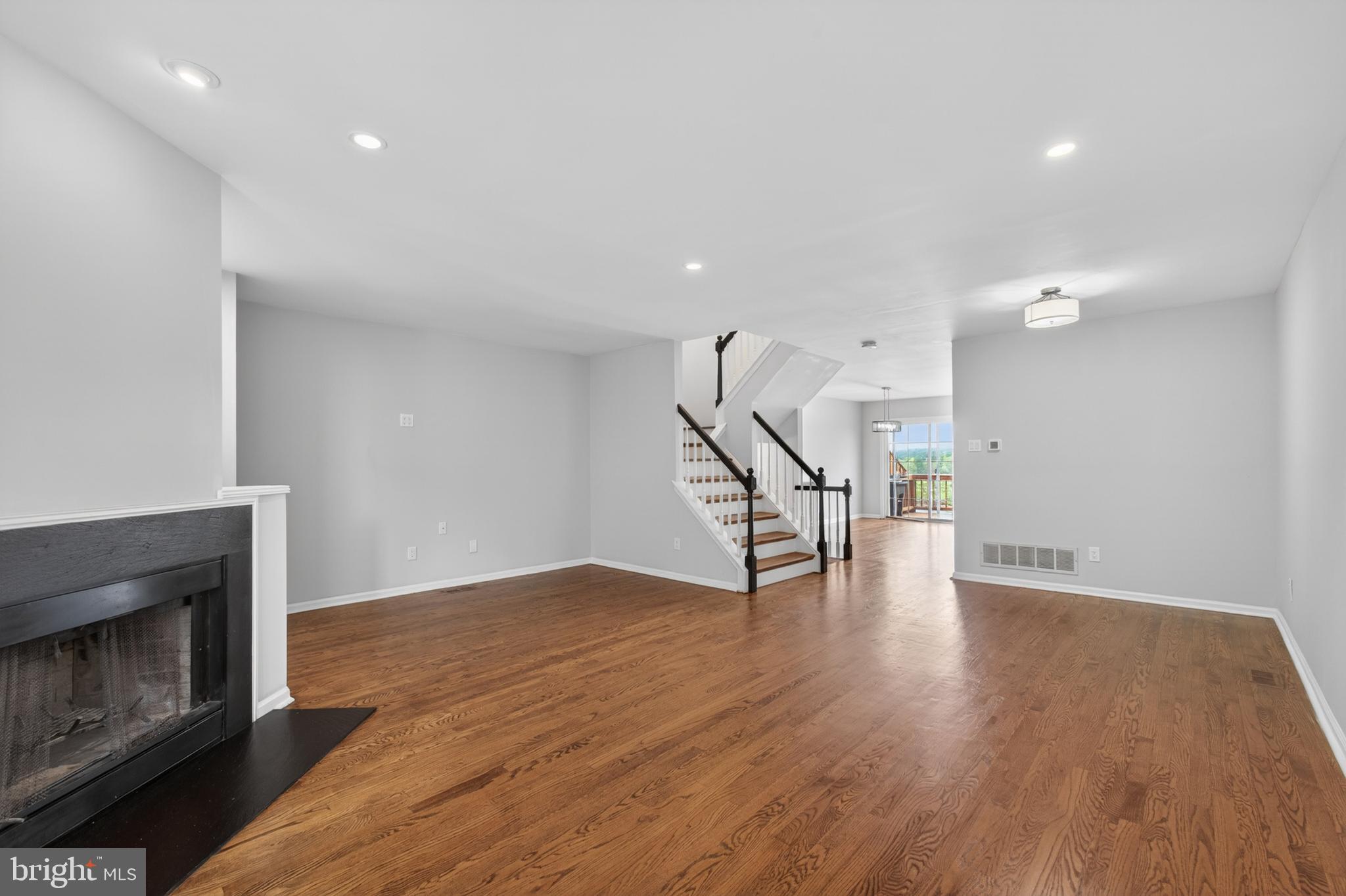 MARSH HARBOUR - Residential