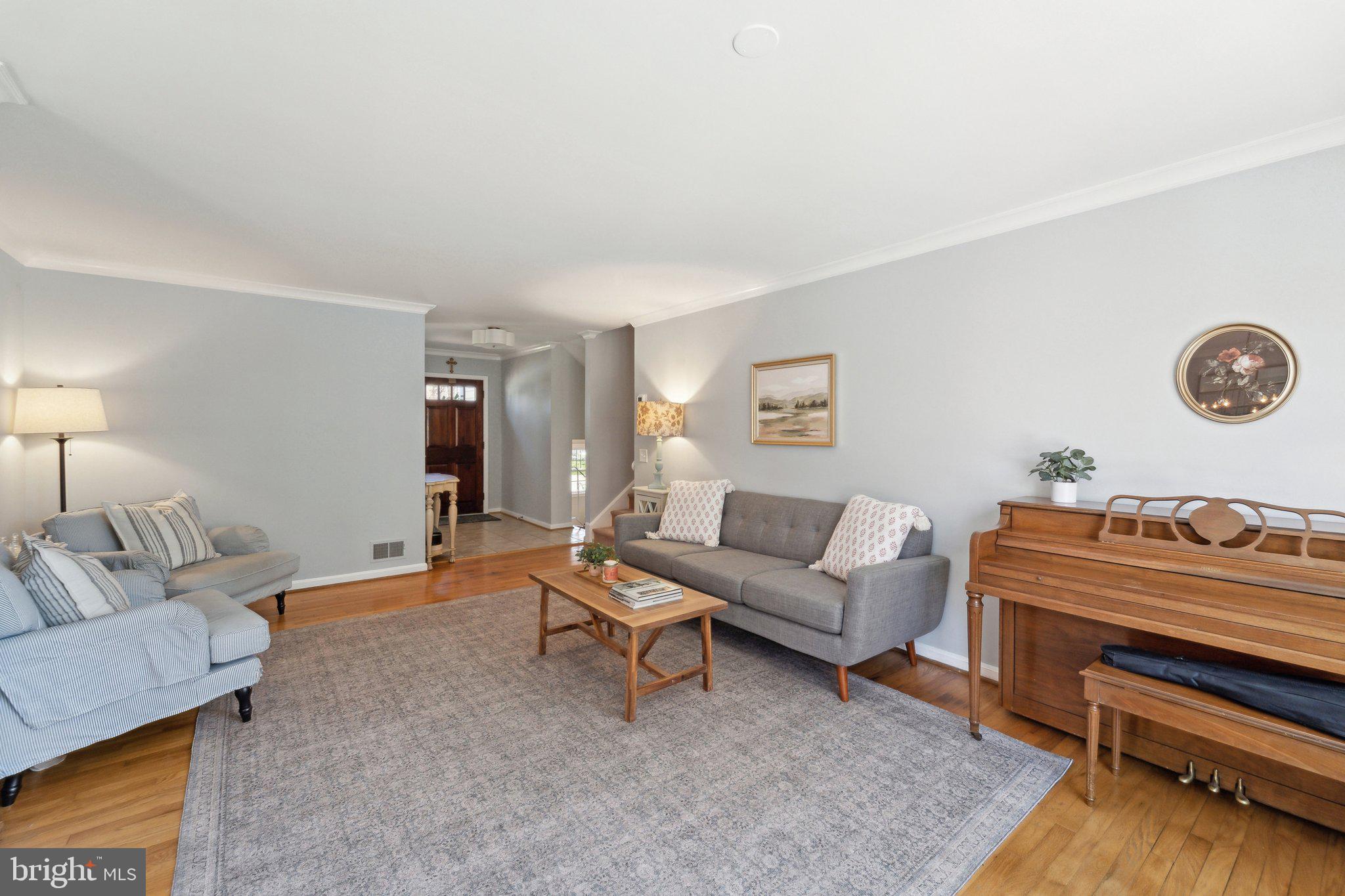 STRATFORD ON THE POTOMAC - Residential