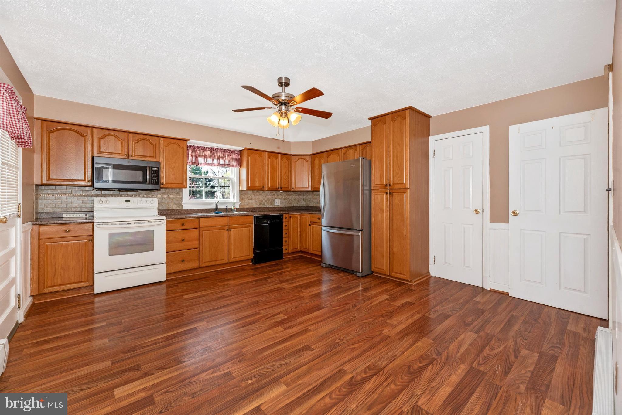 MIDDLETOWN - Residential