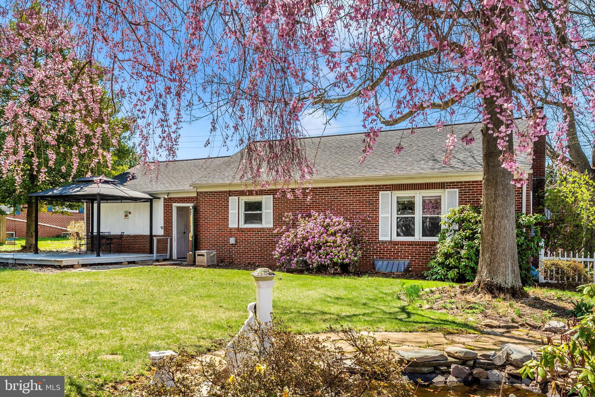 MIDDLETOWN - Residential
