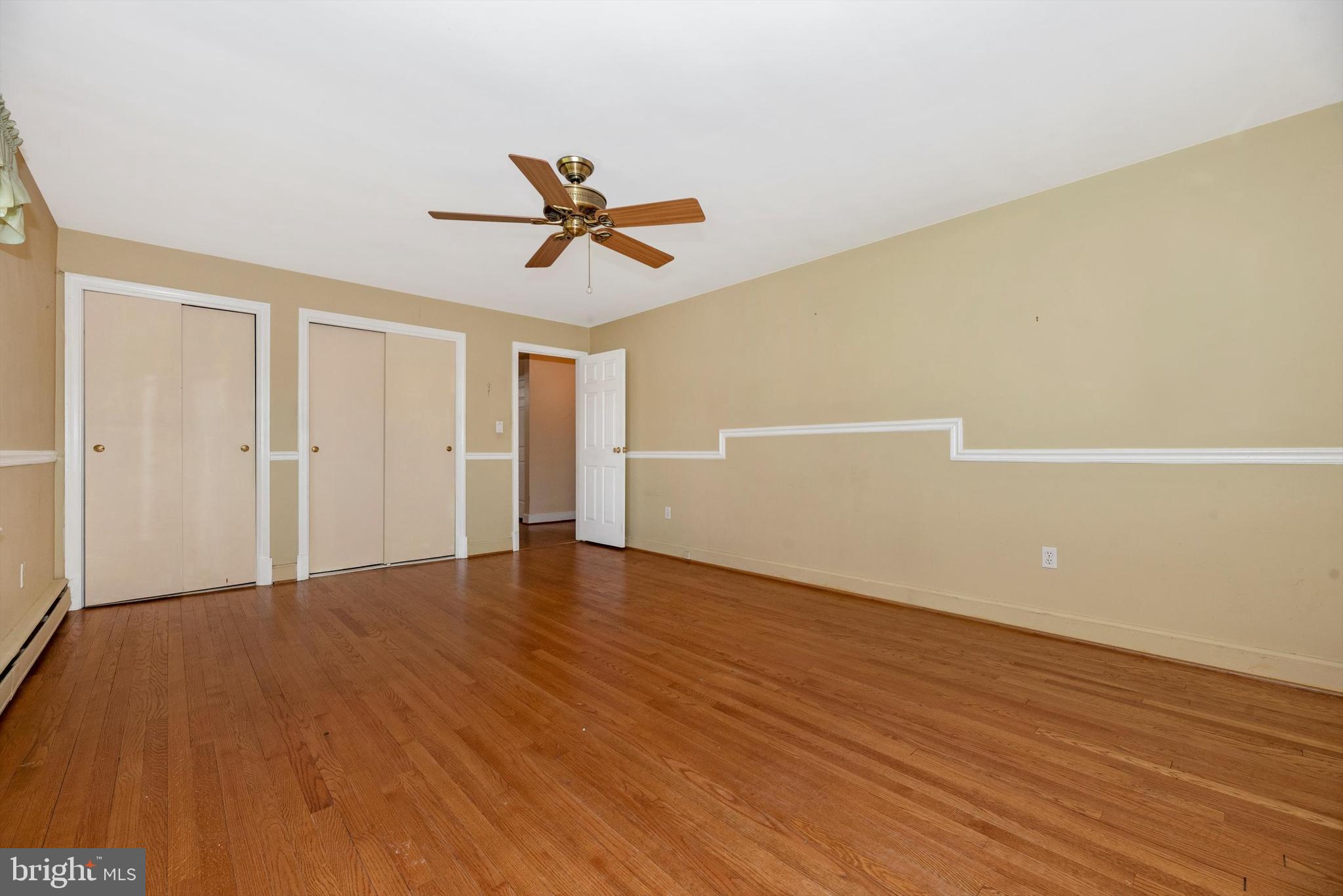 MIDDLETOWN - Residential