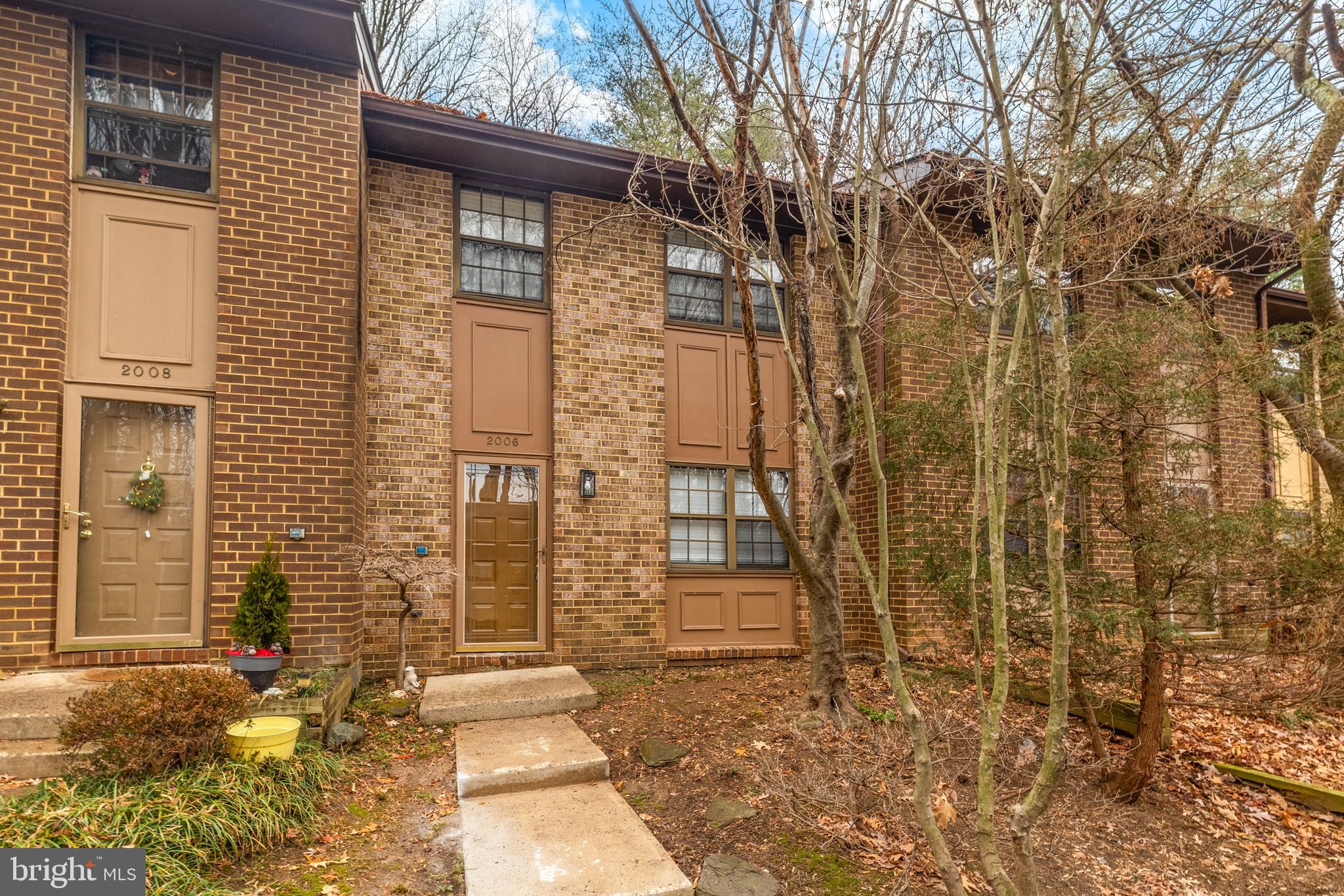 BOSTON RIDGE - Residential