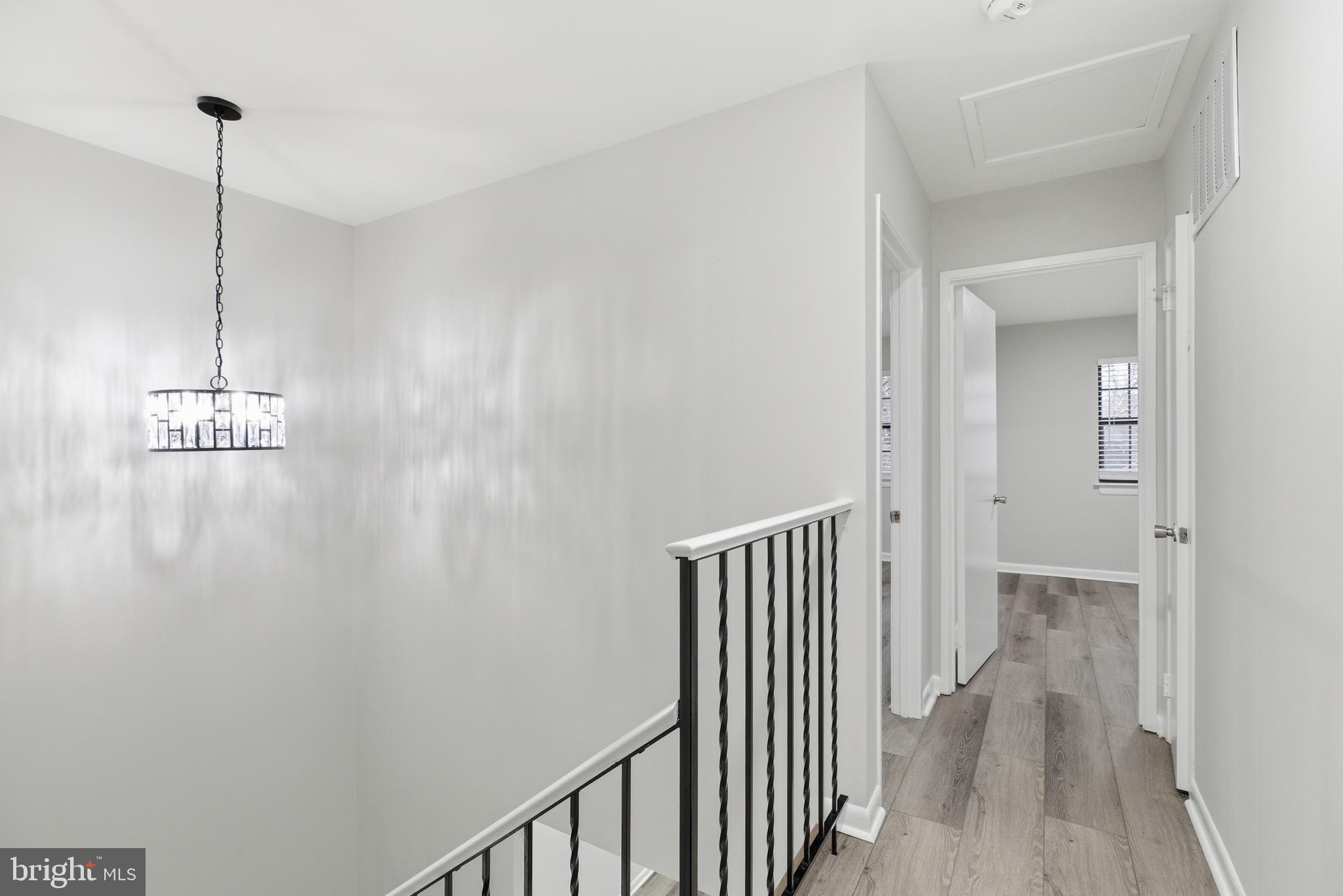 BOSTON RIDGE - Residential