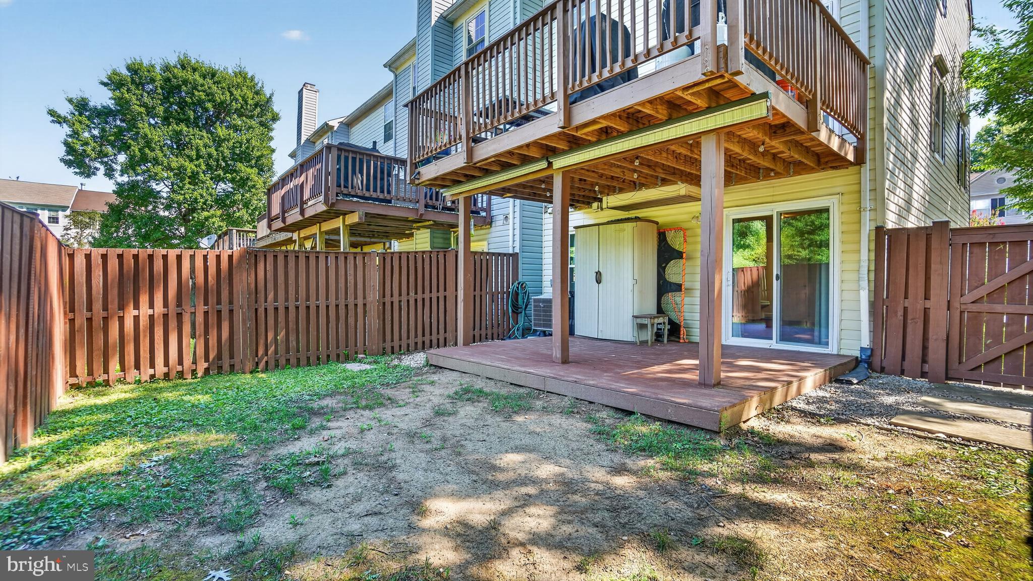 TOWNES AT WALDEN - Residential