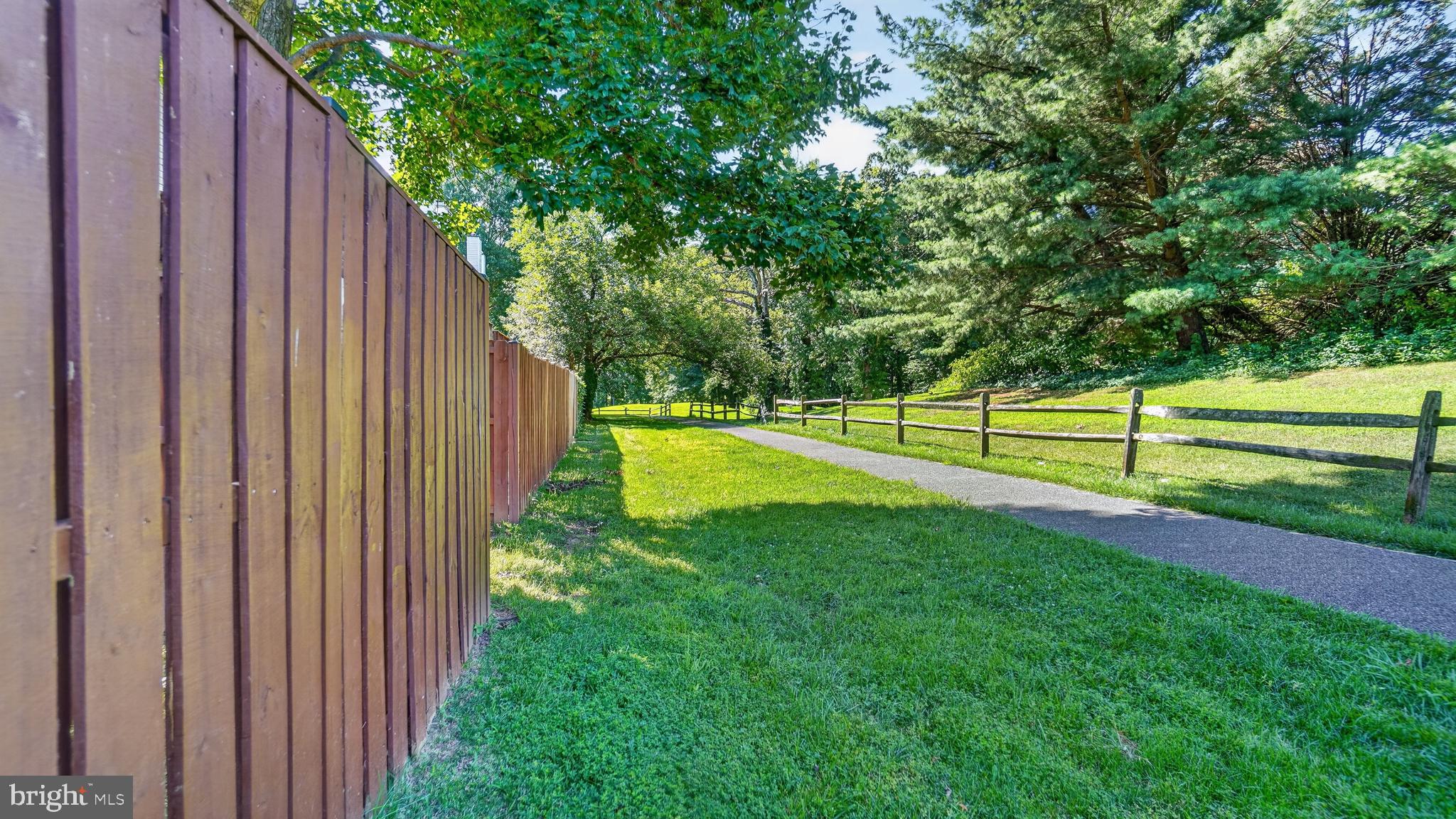TOWNES AT WALDEN - Residential