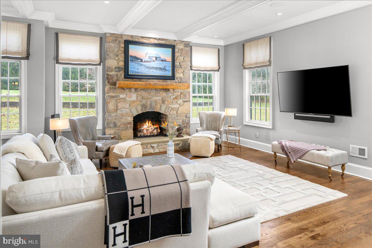 SOLEBURY - Residential