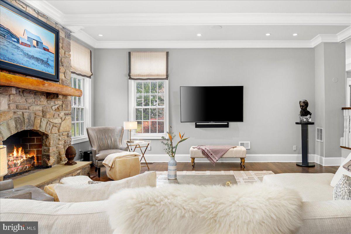 SOLEBURY - Residential