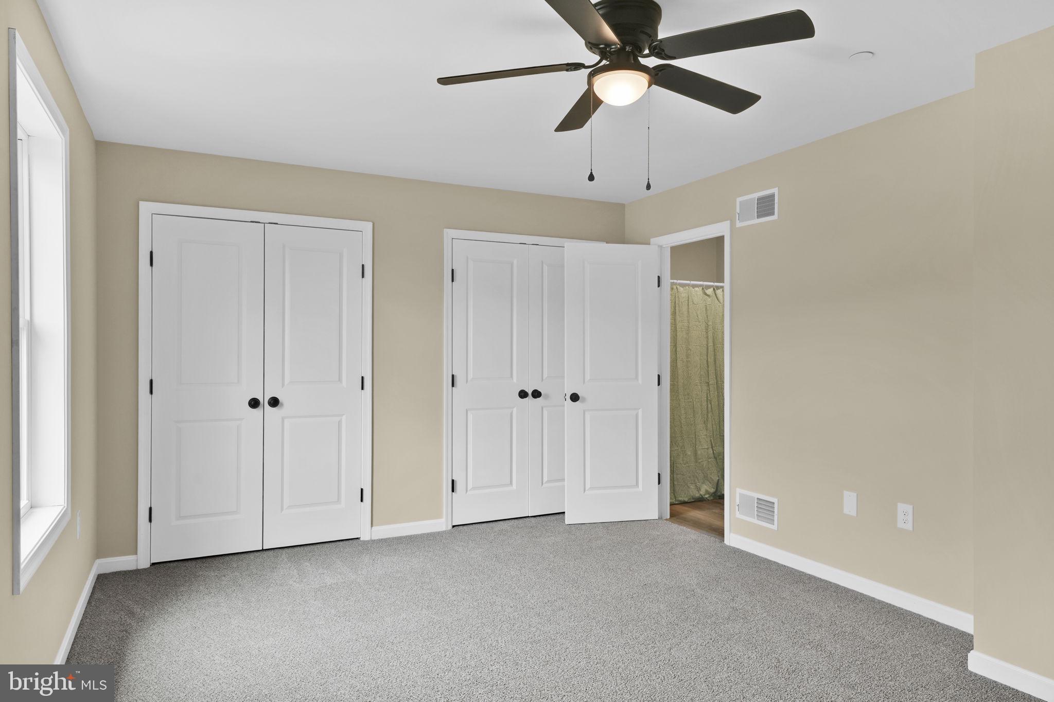 COLONIAL RIDGE - Residential