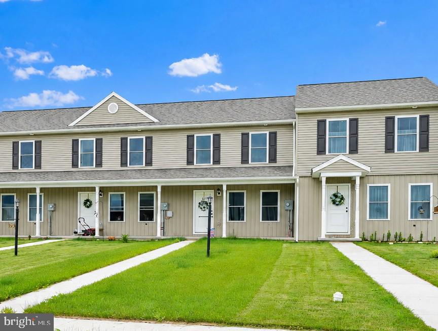 COLONIAL RIDGE - Residential