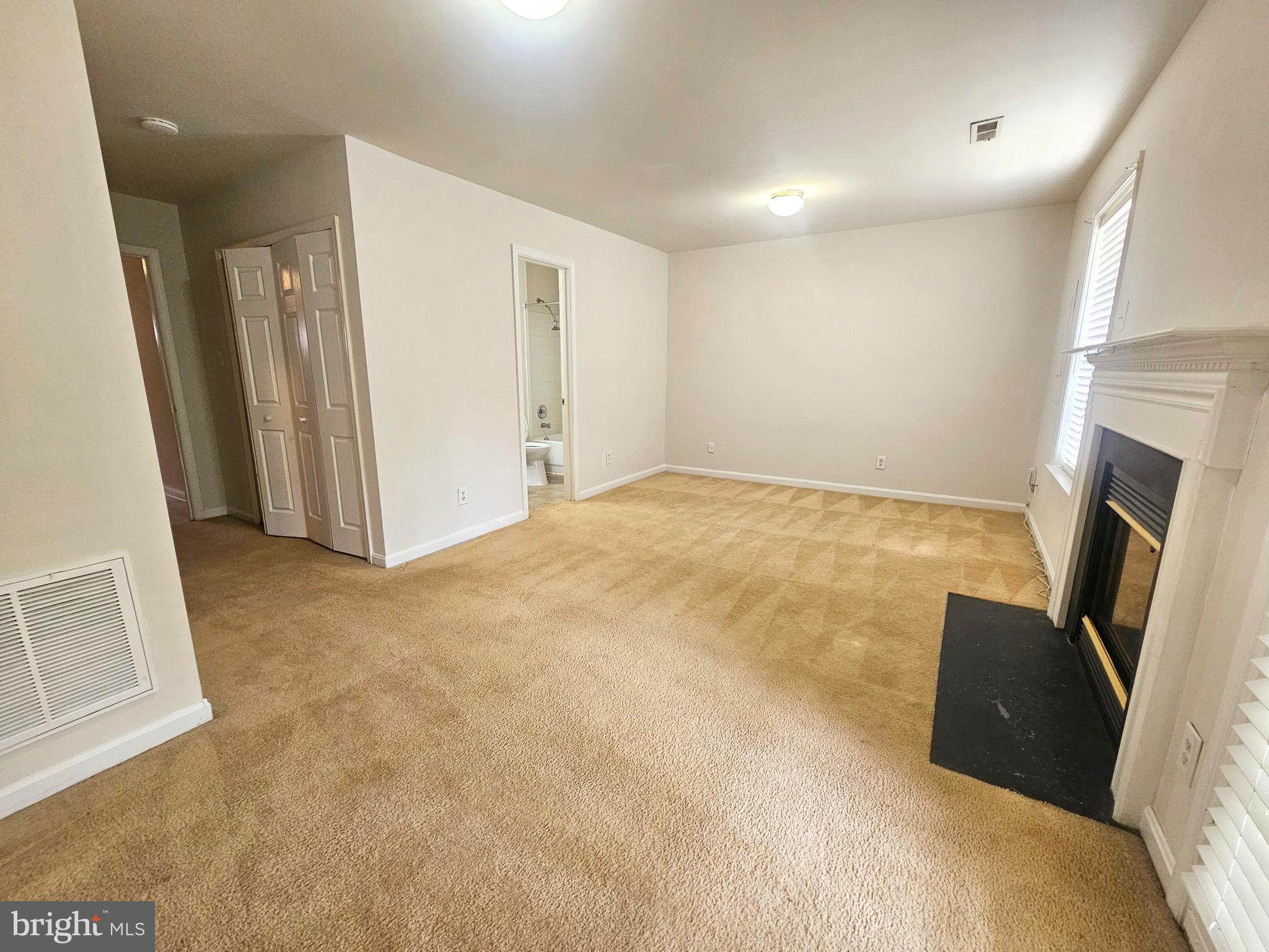 HEATHER HILLS/BRIGHTFLD - Residential Lease