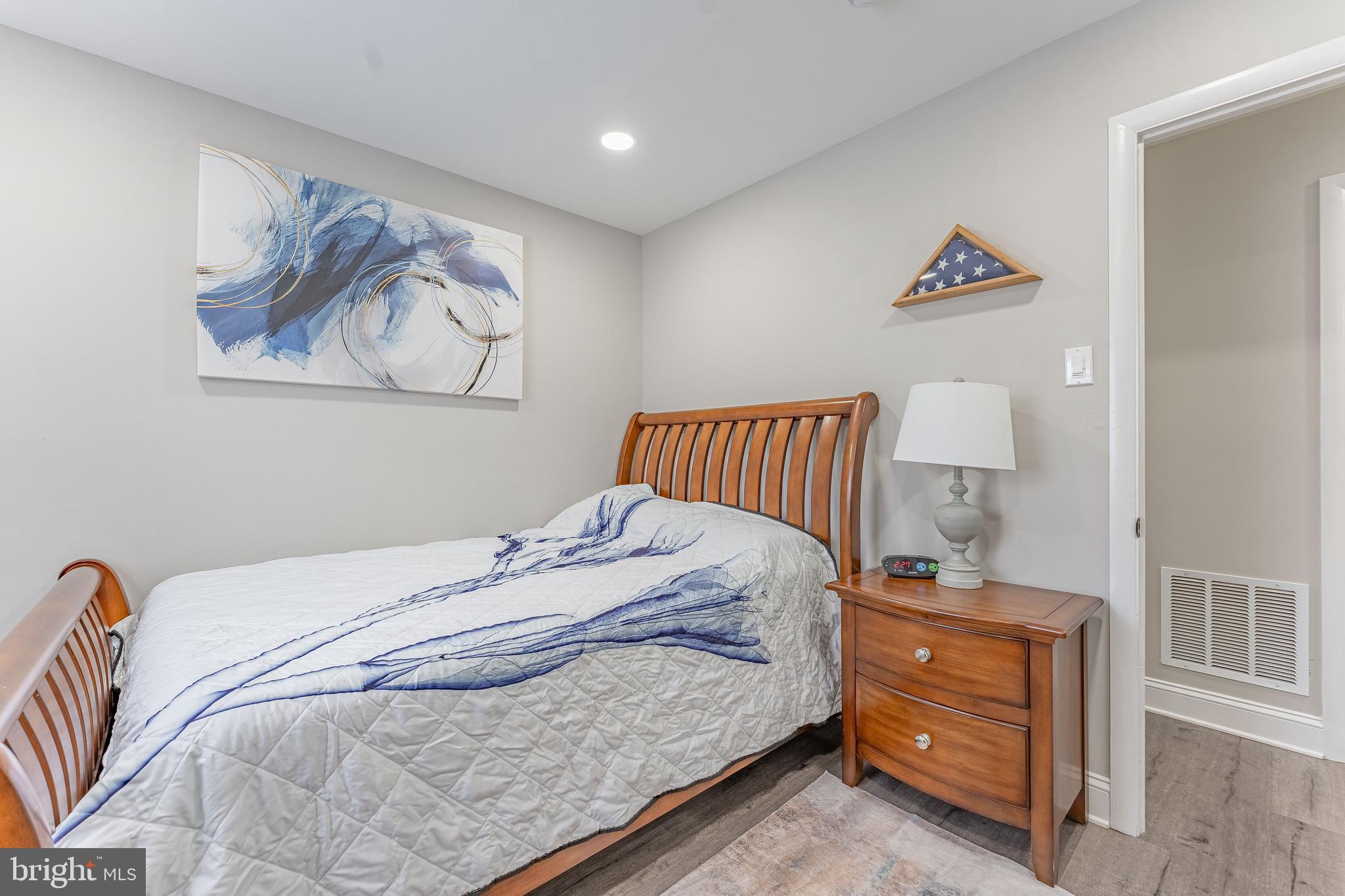 NEWTOWN HGTS - Residential
