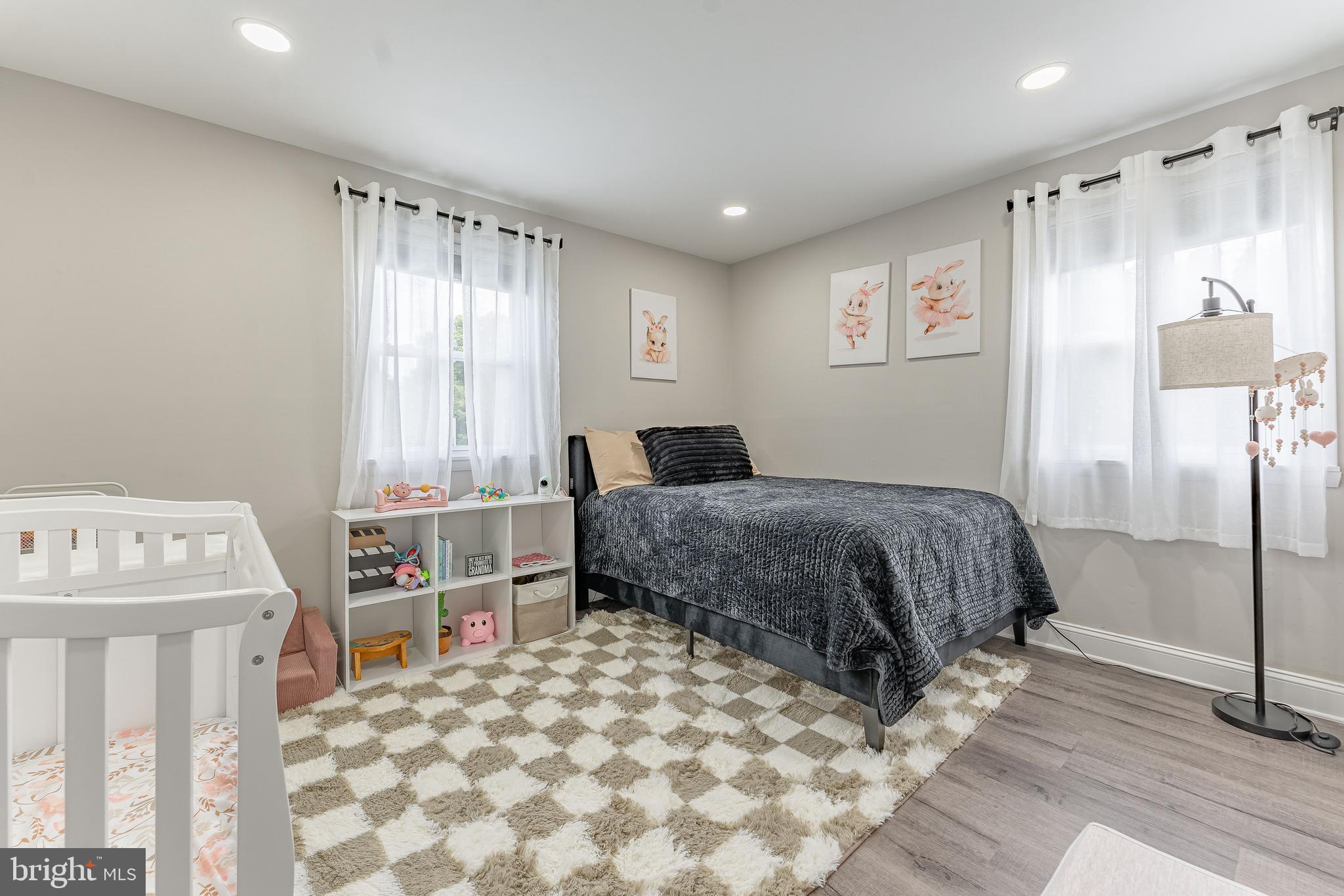 NEWTOWN HGTS - Residential