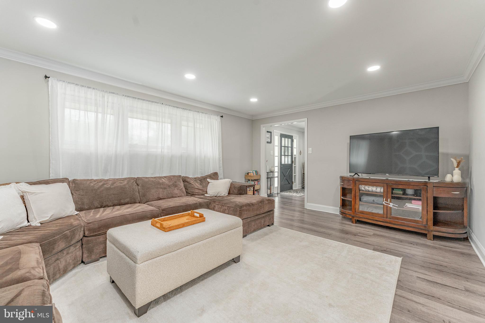 NEWTOWN HGTS - Residential