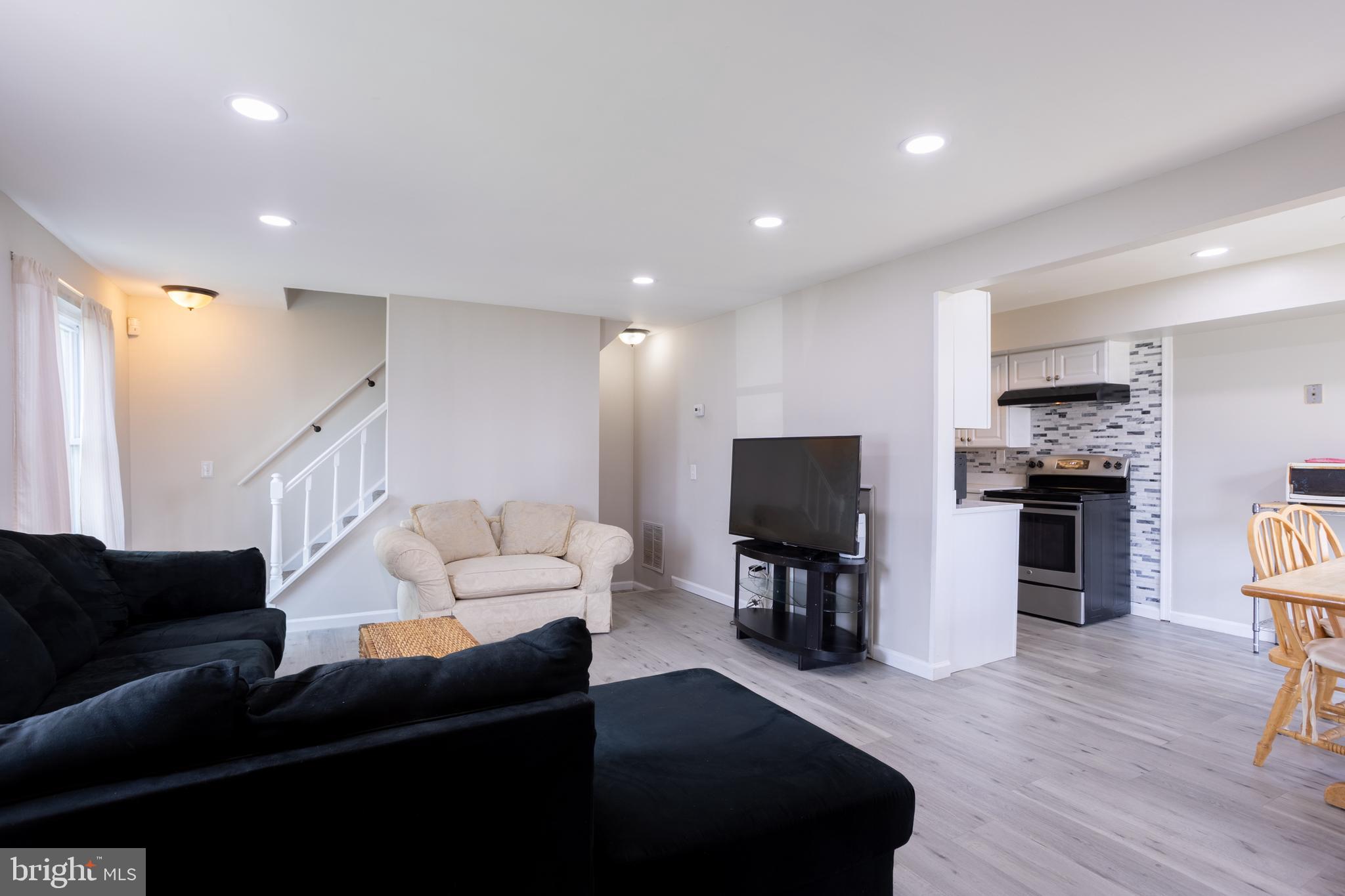 BROOKSHIRE - Residential