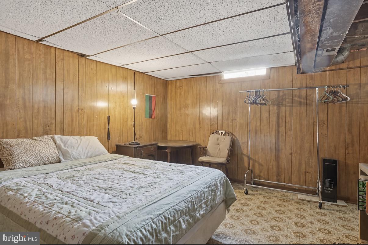 BROOKSHIRE - Residential