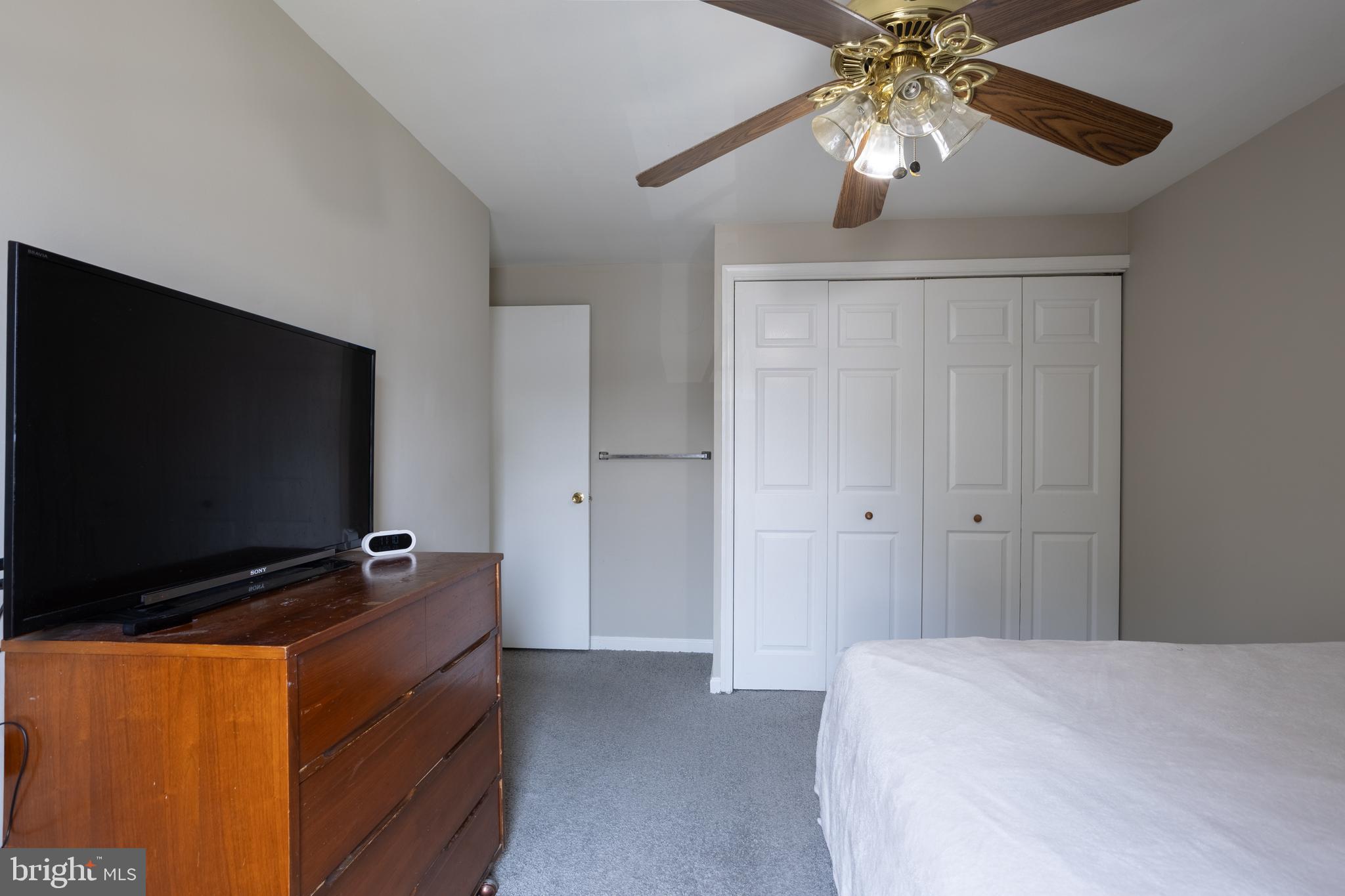 BROOKSHIRE - Residential
