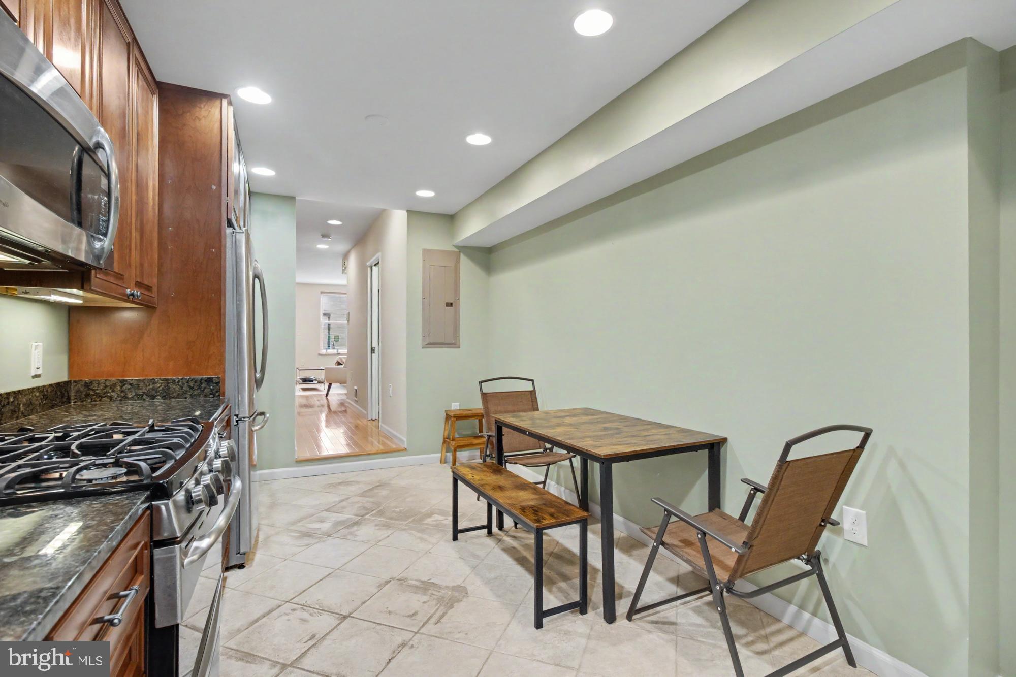 CANTON - Residential