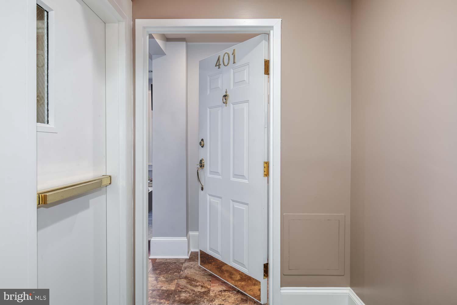 LOGAN CIRCLE - Residential