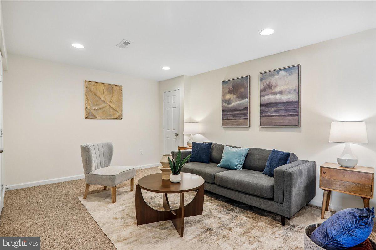 QUAIL VALLEY - Residential