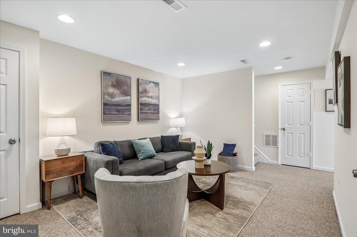 QUAIL VALLEY - Residential