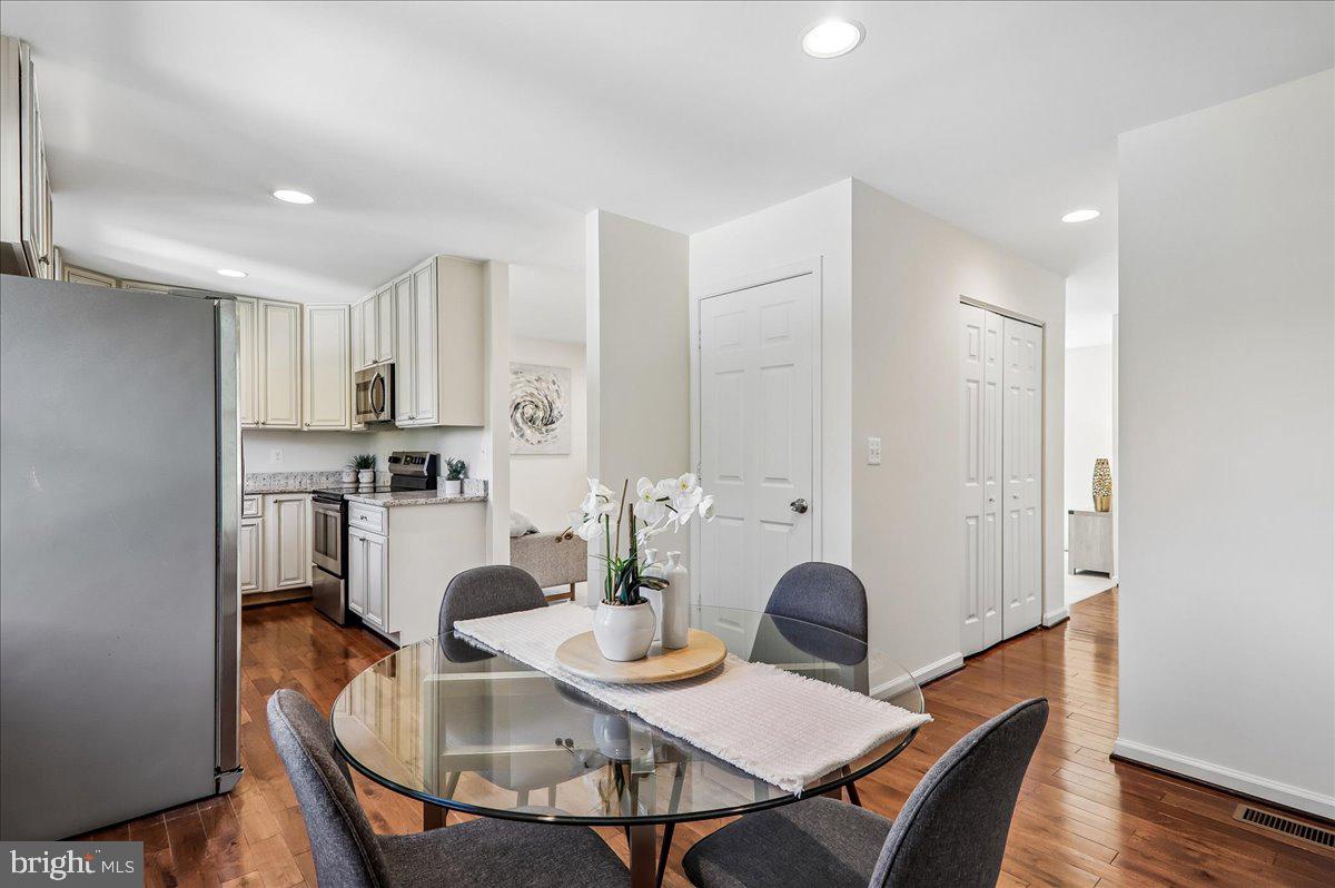QUAIL VALLEY - Residential