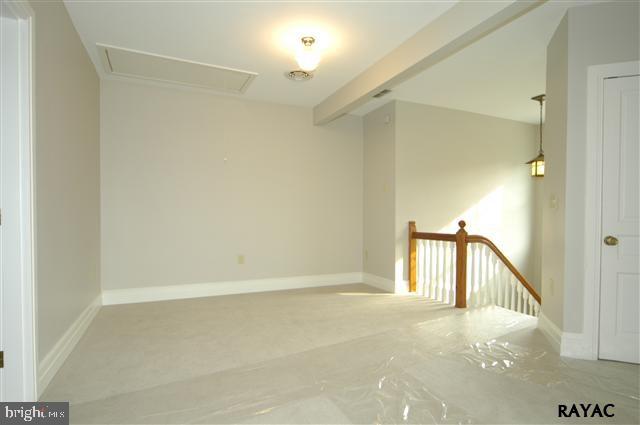 SPRINGDALE - Residential Lease