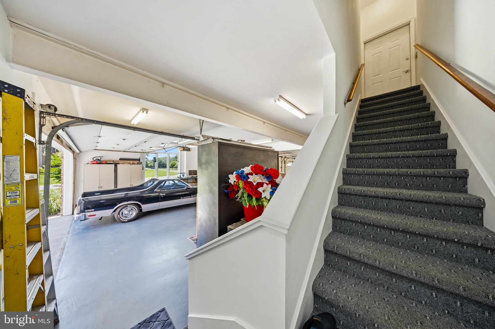 MELODY MANOR ESTATES - Residential