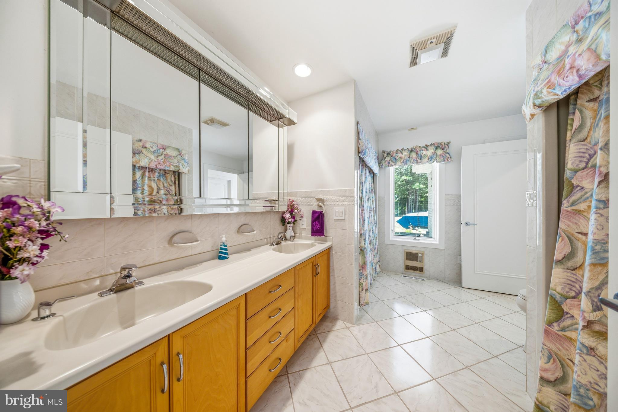 MELODY MANOR ESTATES - Residential