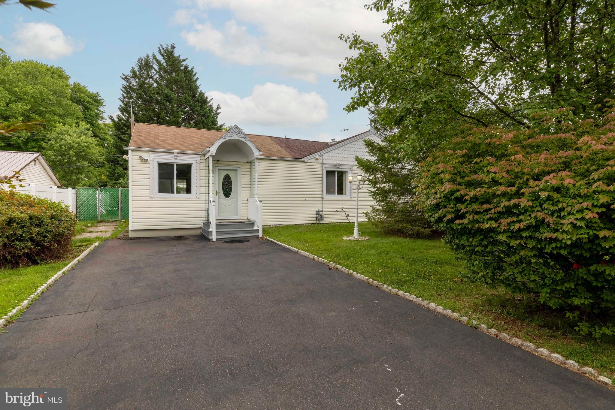 WILLOW PENN - Residential