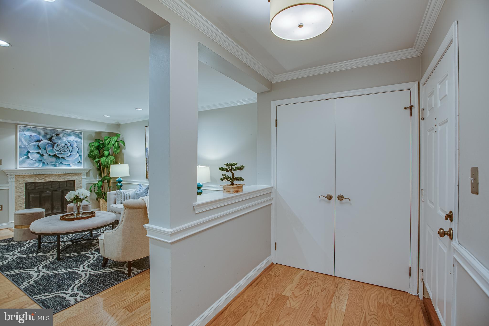 WATERS EDGE - Residential