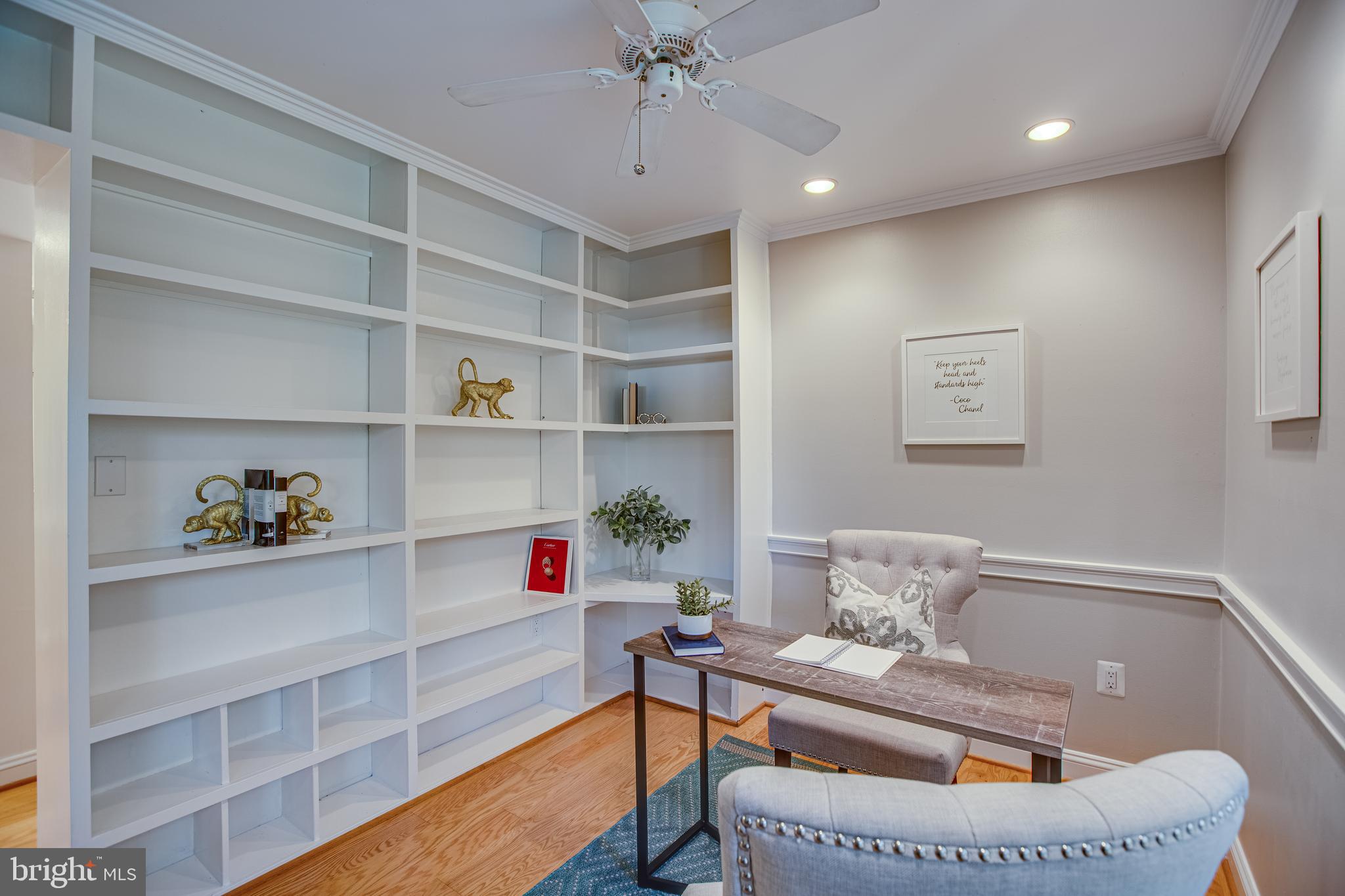 WATERS EDGE - Residential