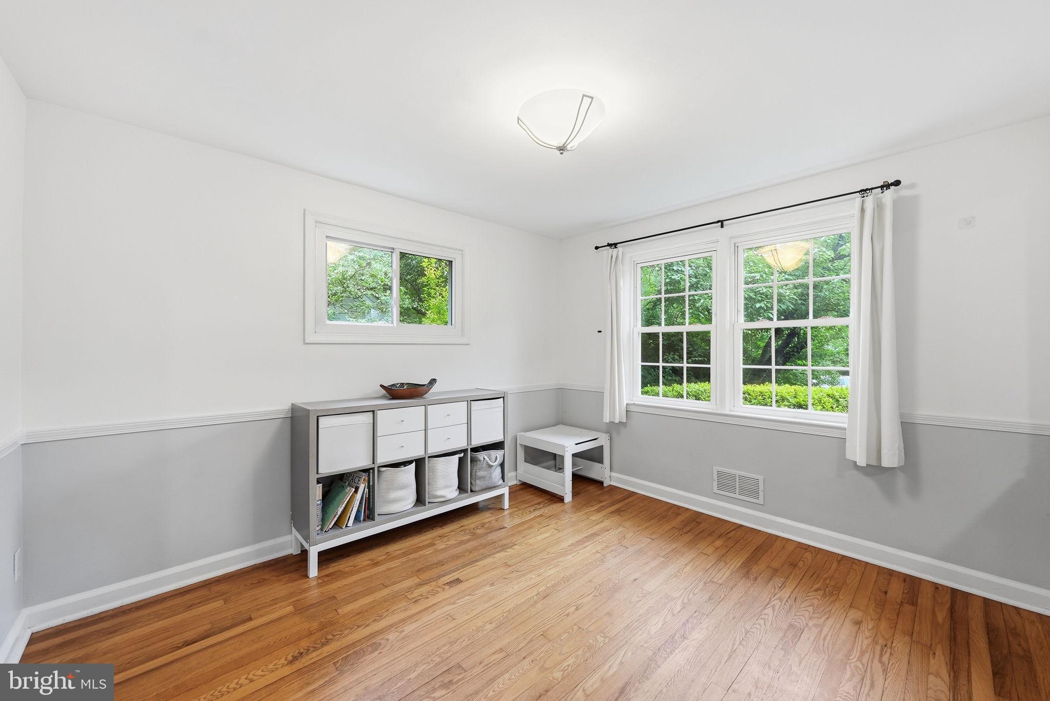 INDIAN SPRING HILLS - Residential