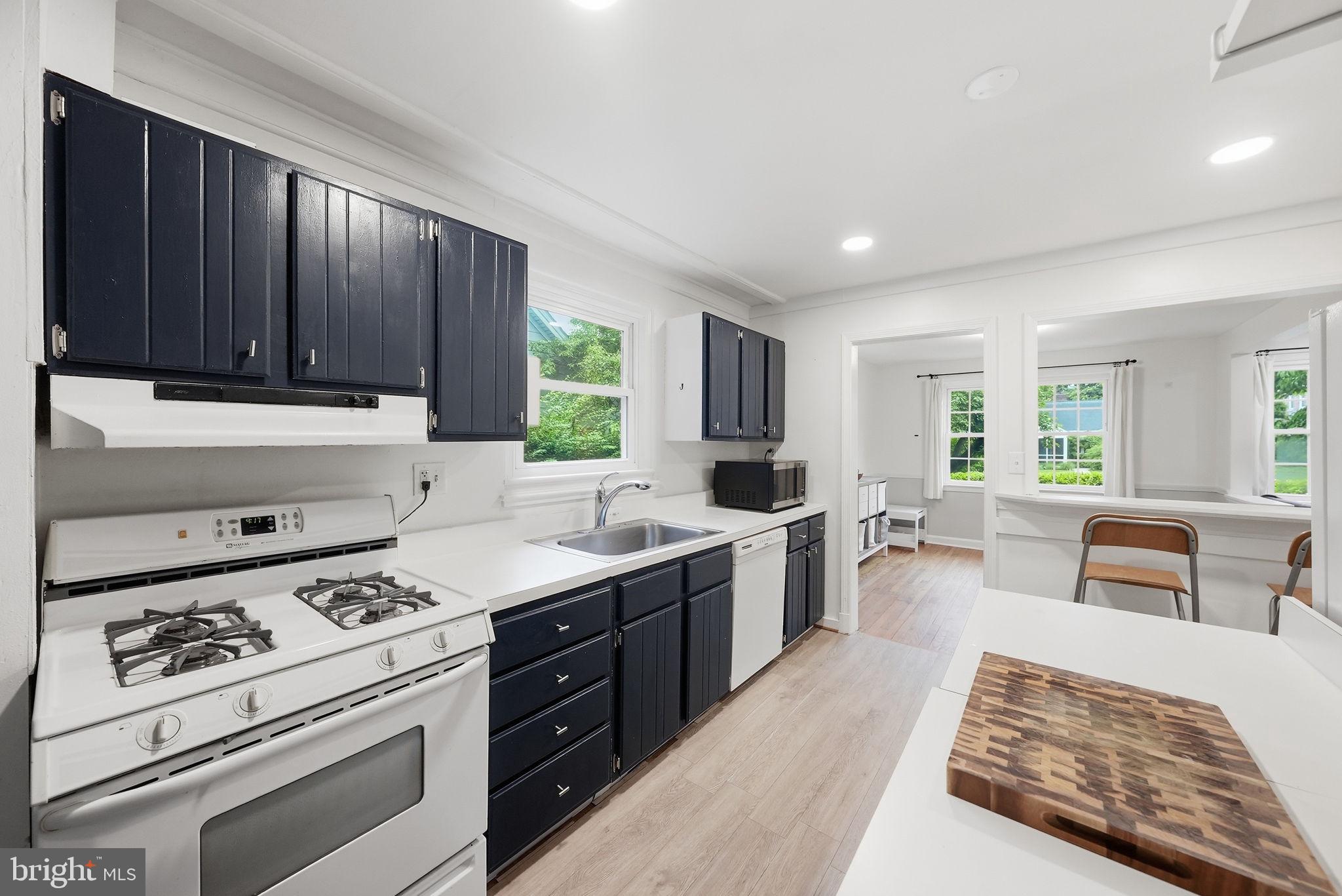 INDIAN SPRING HILLS - Residential