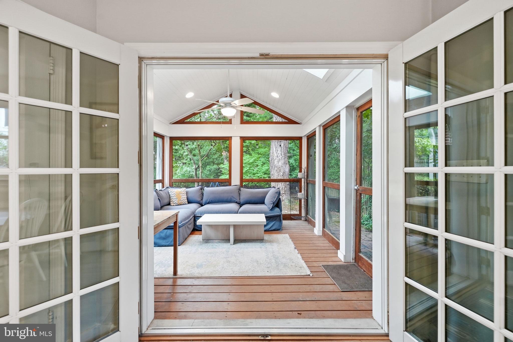 INDIAN SPRING HILLS - Residential