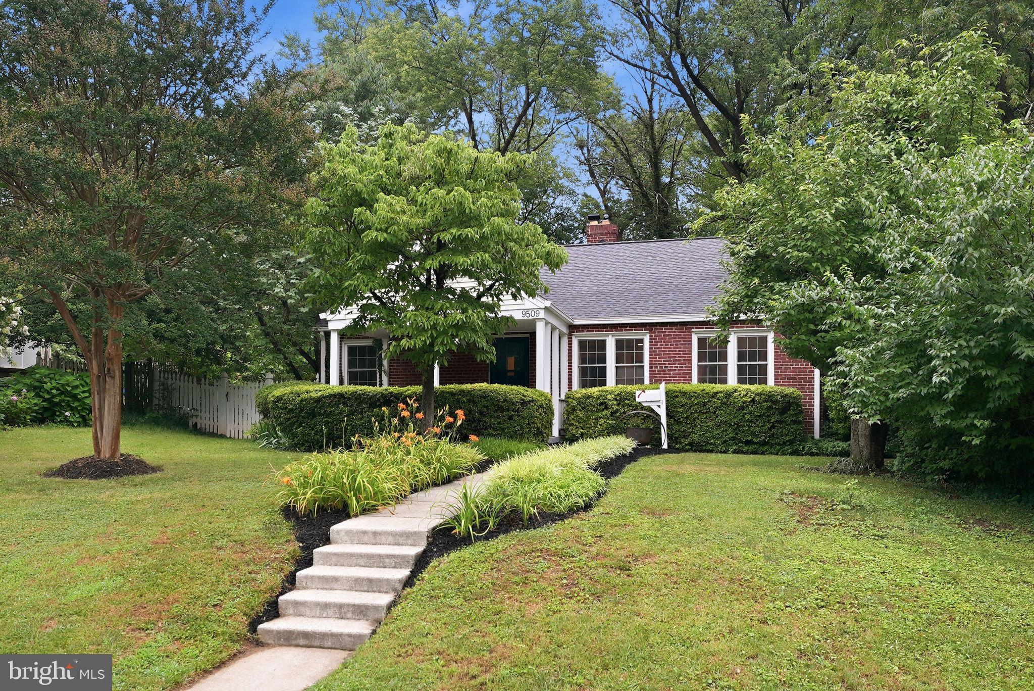 INDIAN SPRING HILLS - Residential