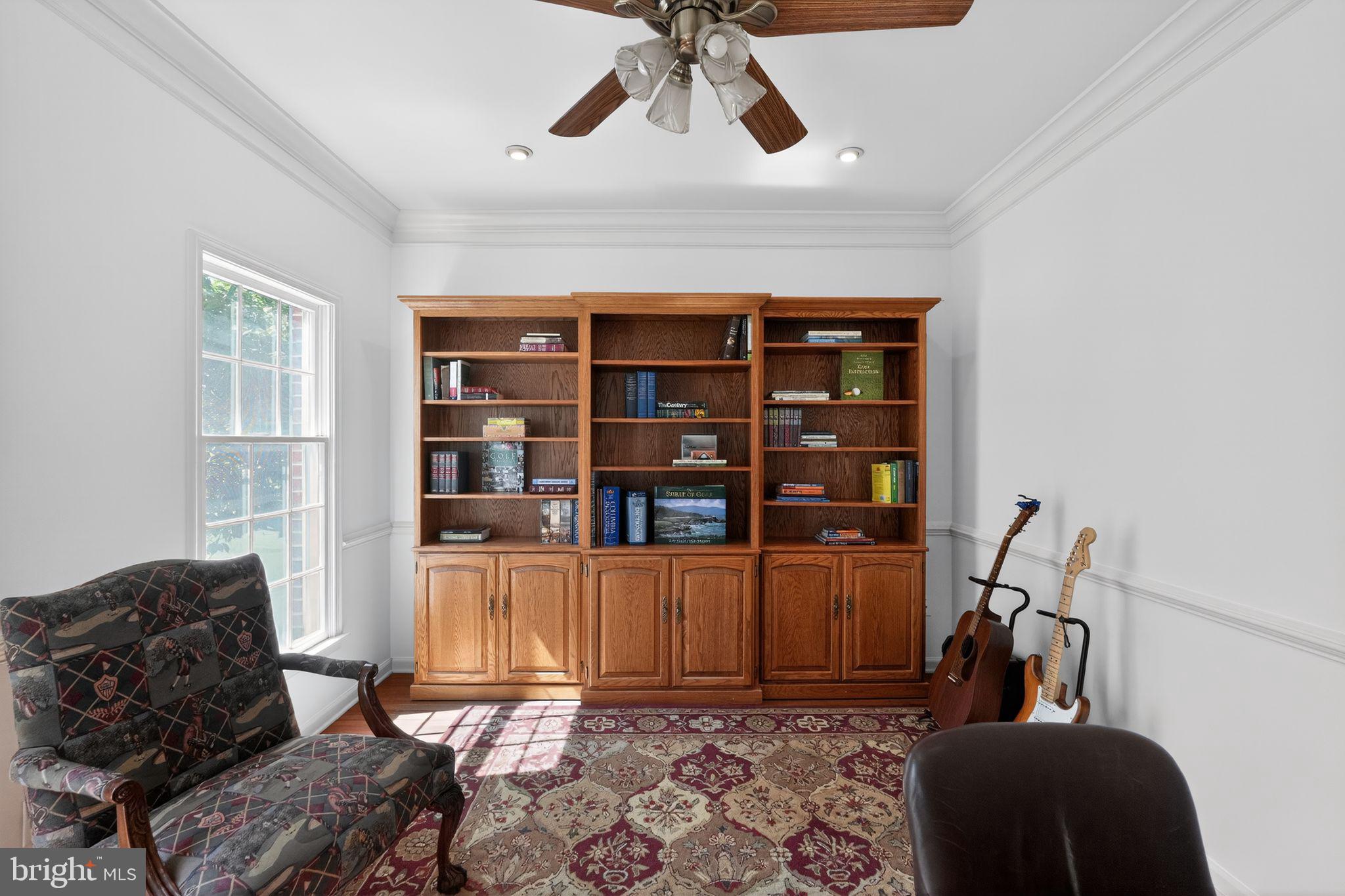 MAINLAND RIDGE - Commercial Sale